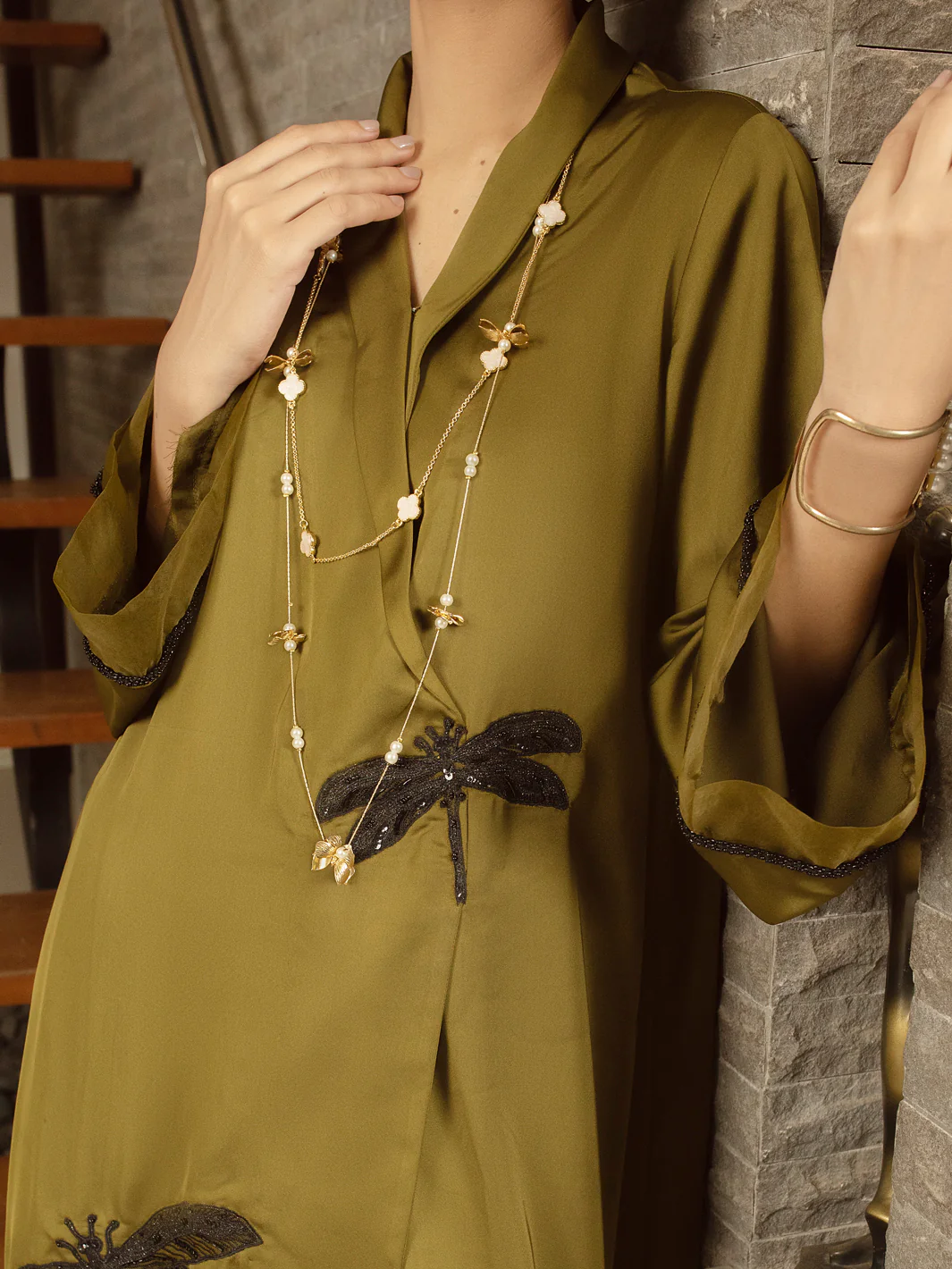 GREEN SATIN 2PC STITCHED | AL-2PS-LS-US-367/S AM-2586F - Image 3
