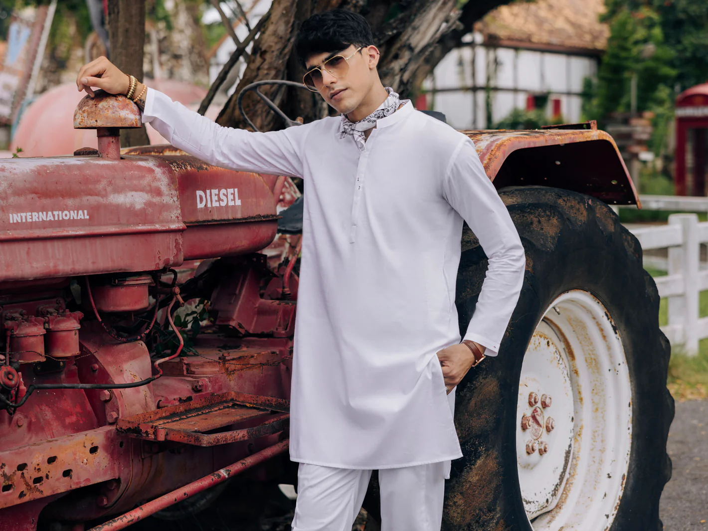WHITE COTTON KURTA | AL-K-1213/AM-6236A - Image 5