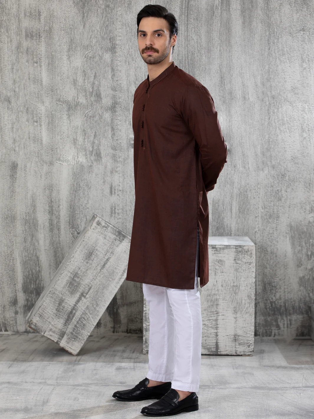 MAROON VISCOSE KURTA | AL-K-US-1051/AM-6008B - Image 4