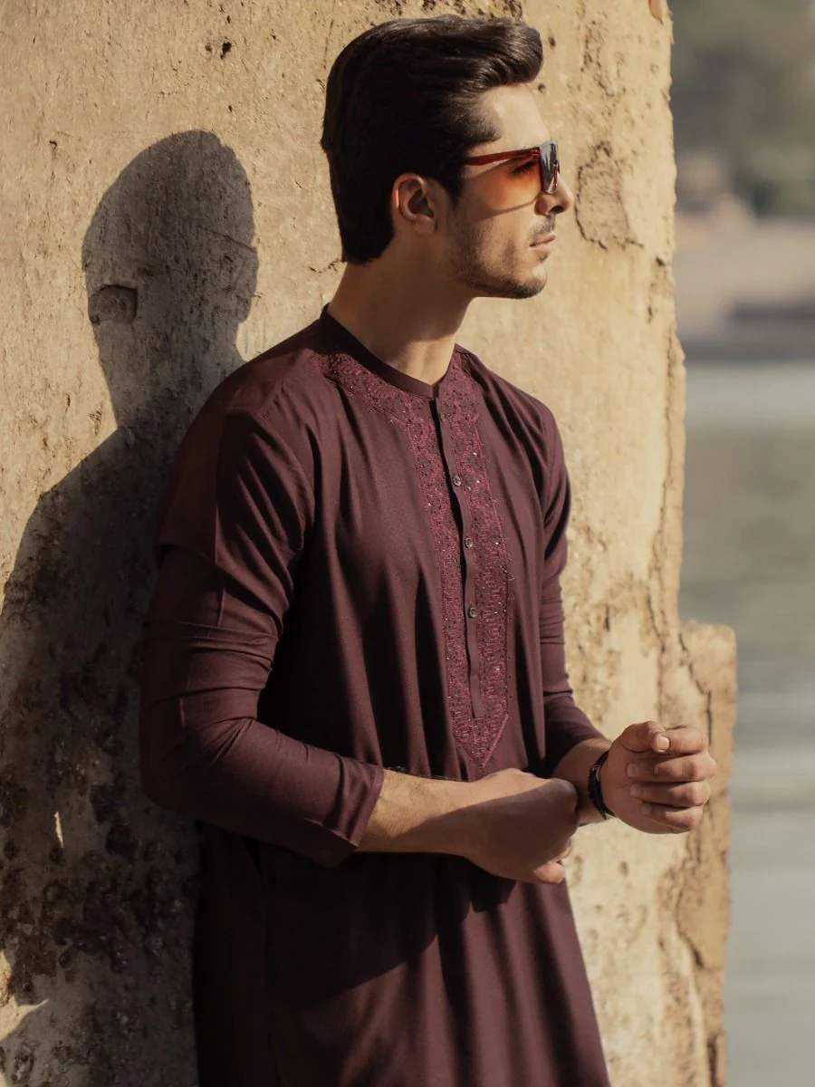 MAROON VISCOSE KURTA | AL-K-US-920 V-2 2021 - Image 2
