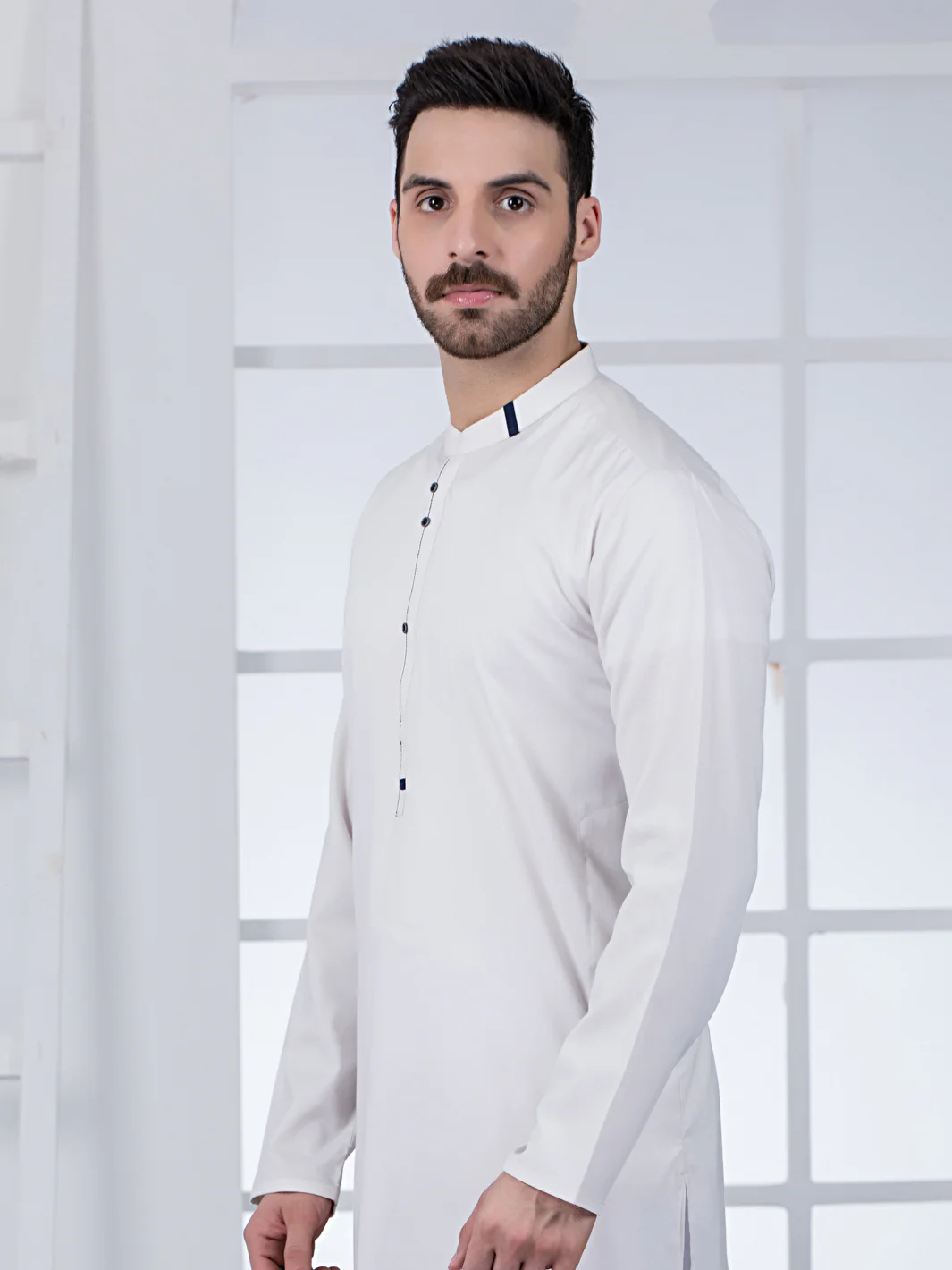 WHITE VISCOSE KURTA | AL-K-US-986/AM-5015A - Image 3