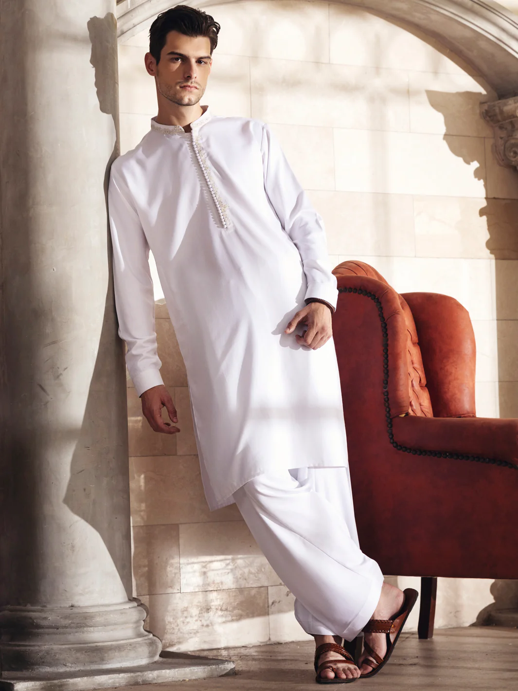 WHITE BLENDED KAMEEZ SHALWAR | AL-KS-US-2699/AM-5050D - Image 4