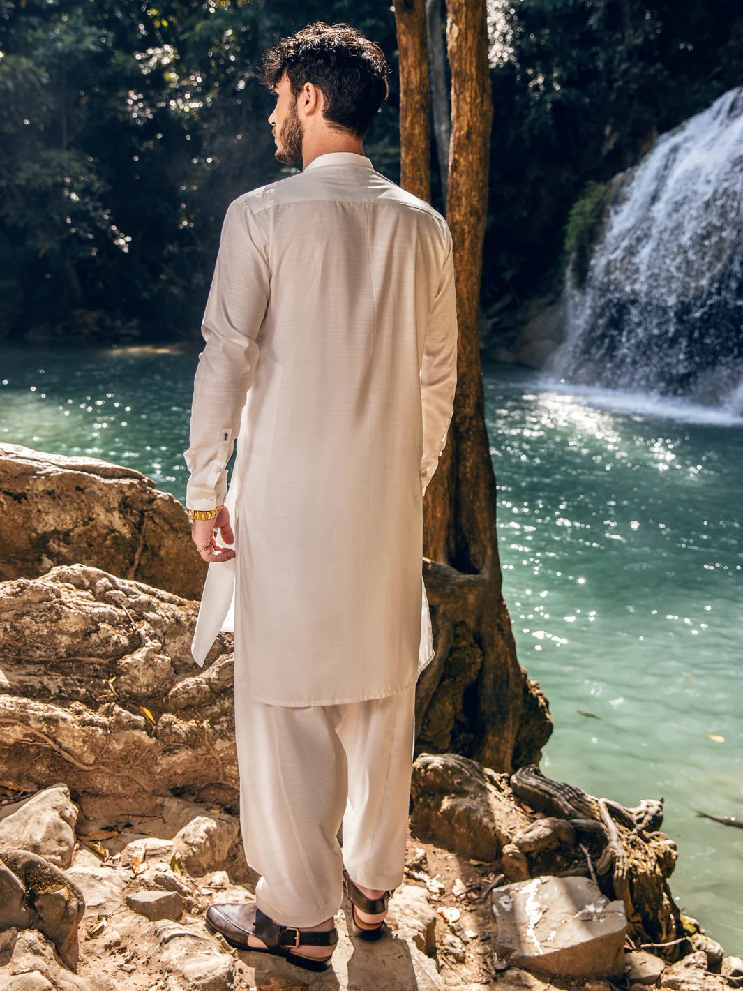 WHITE VISCOSE KAMEEZ SHALWAR | AL-KS-US-2851/AM-6058A - Image 4