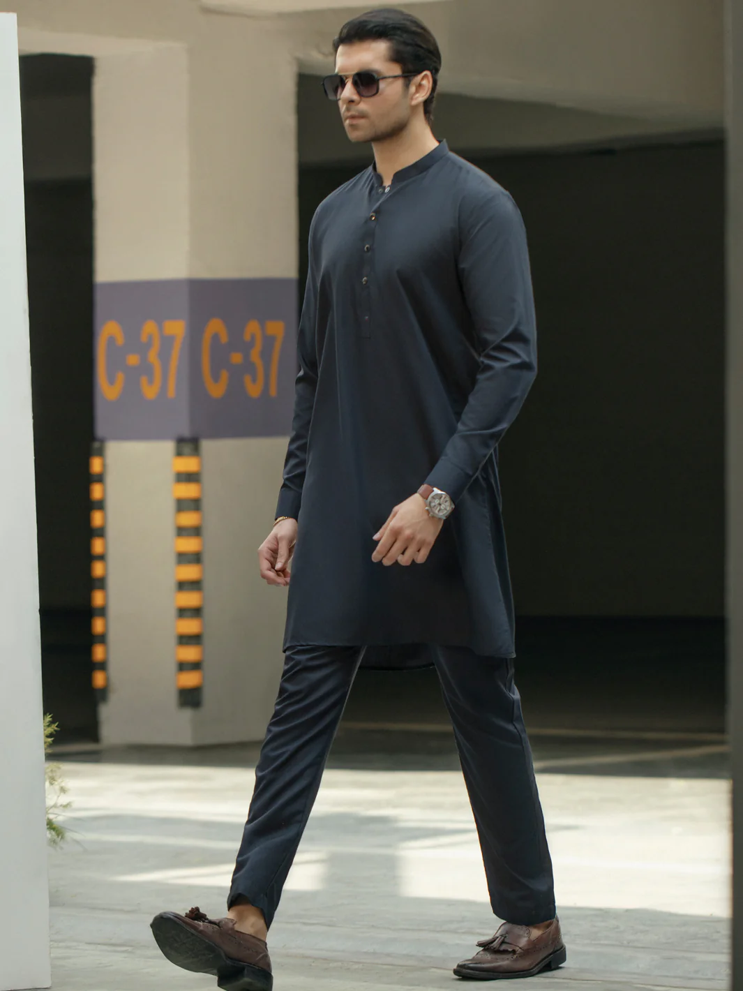 BLACK VISCOSE KURTA TROUSERS | AL-KT-US-2942/AM-6056D - Image 5
