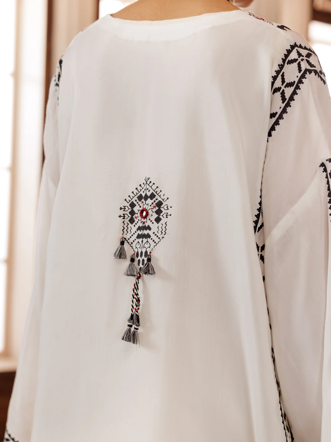 WHITE MAPLE SILK KURTI | AL-LK-1003/FB-1003A - Image 5