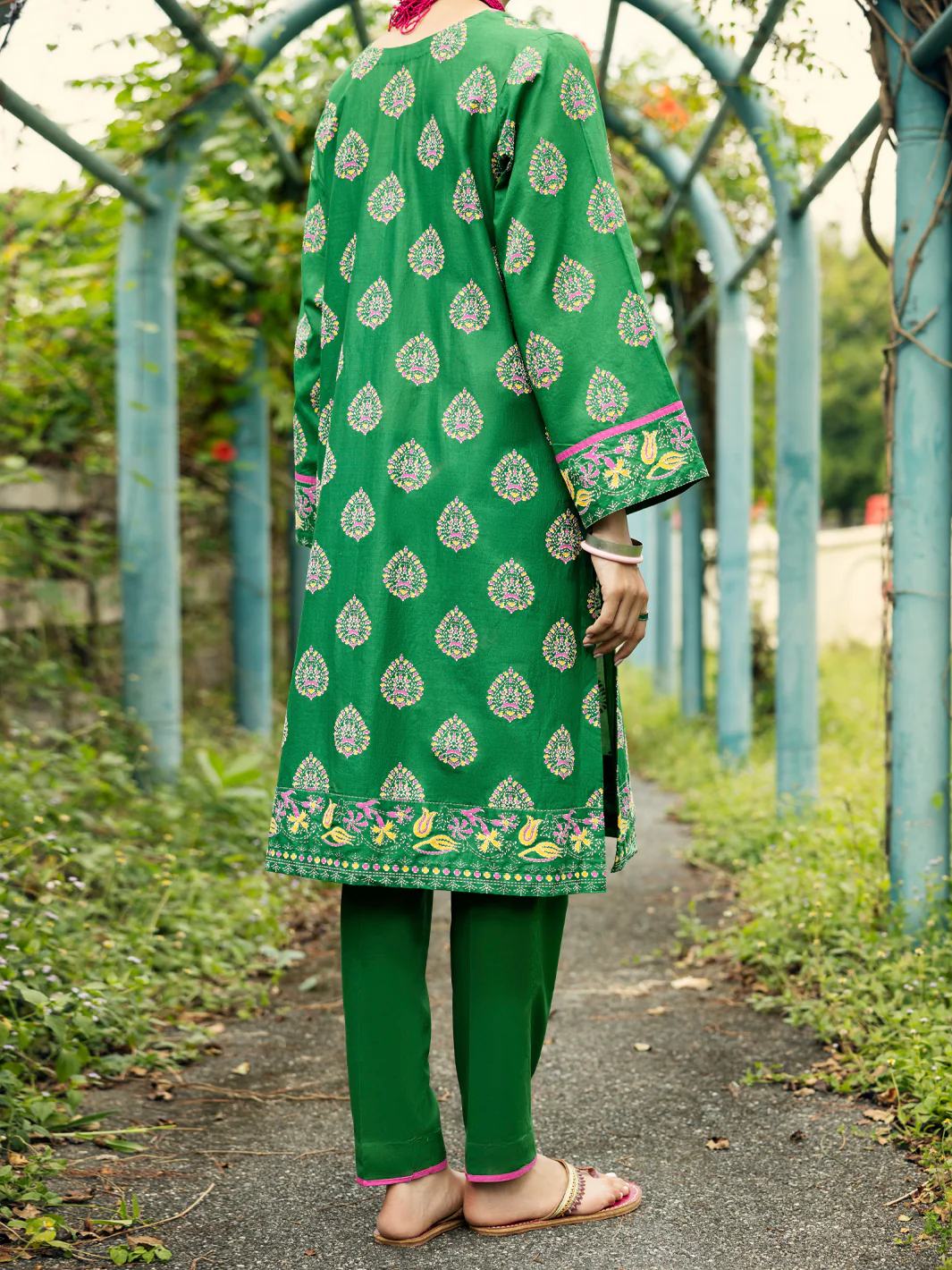 GREEN LAWN KURTI | AL-LK-1039/FB-1039A - Image 2