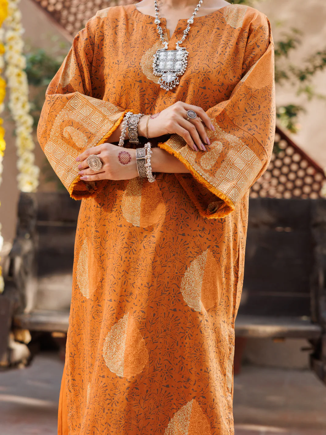 MUSTARD DOBBY KURTI | AL-LK-1058/FB-1058A - Image 3