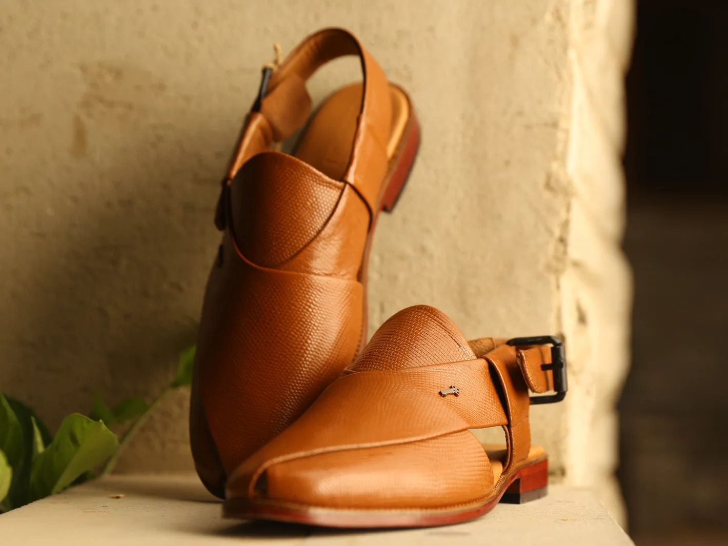 MUSTARD LEATHER PESHAWARI SANDALS | AL-MFW-HC-US-149-R1 - Image 3