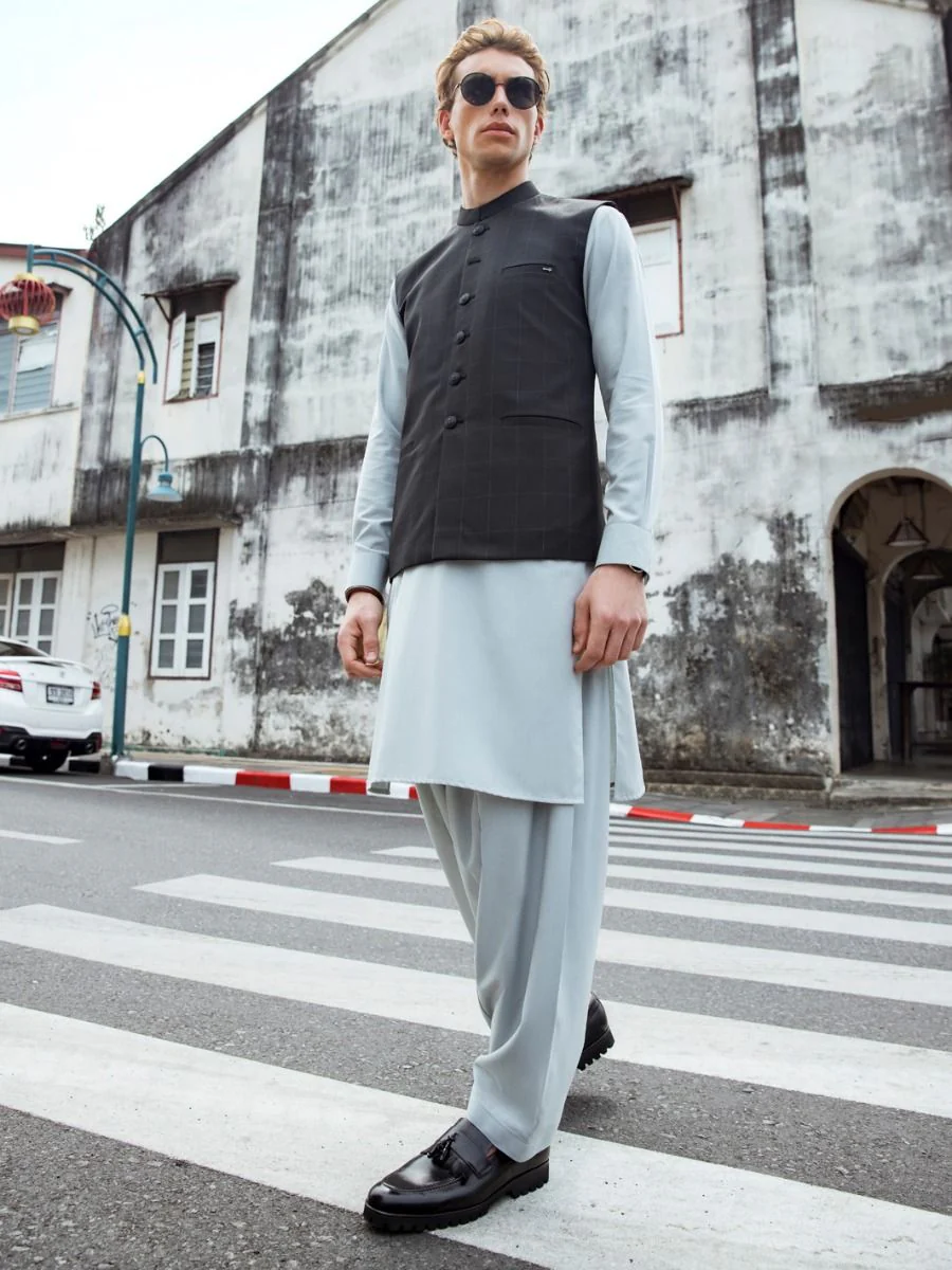 BLACK WAISTCOAT | AL-WC-US-366/AM-940B - Image 2