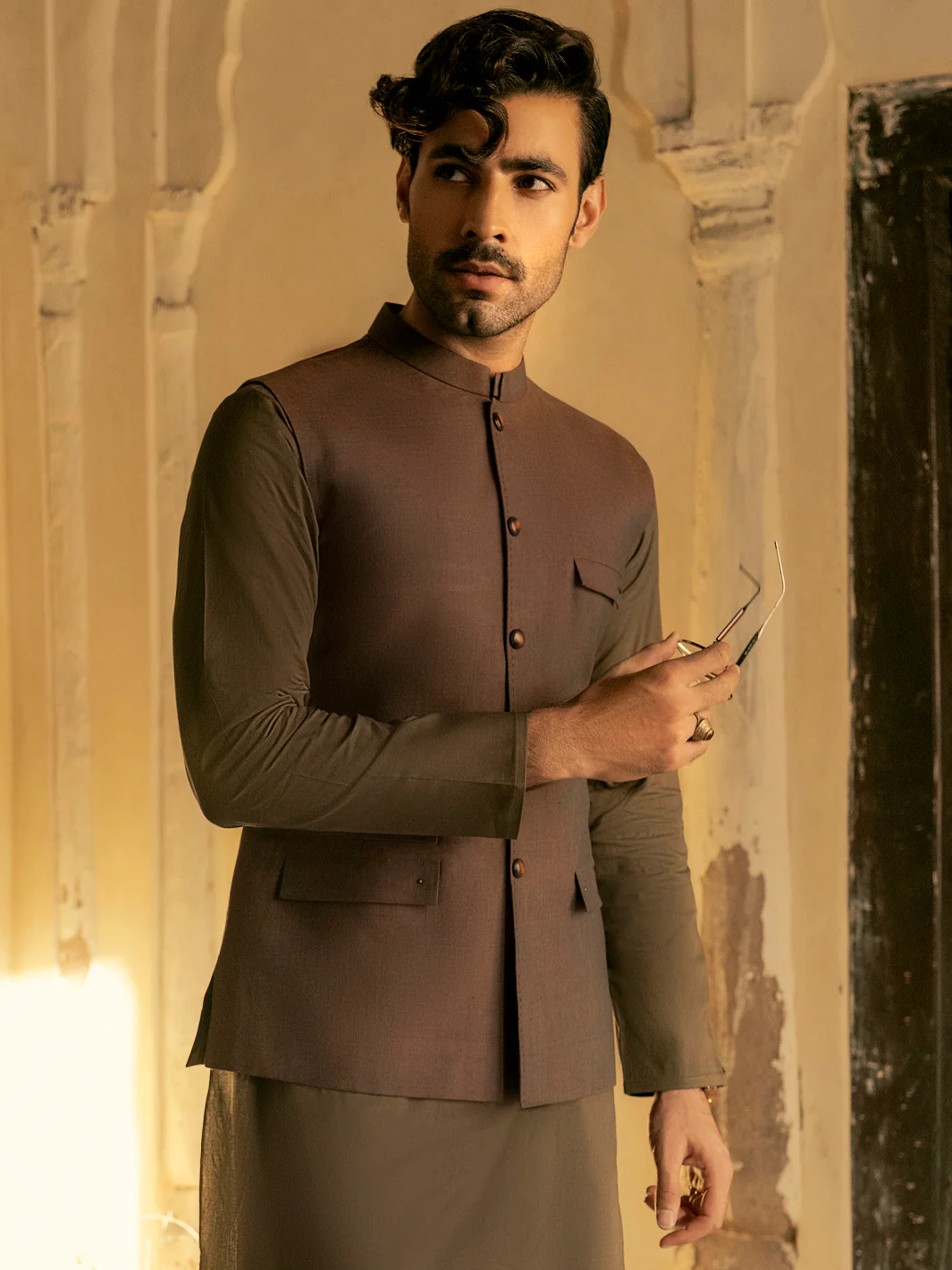 BROWN LINEN WAISTCOAT | AL-WC-US-422/AM-8067A - Image 4