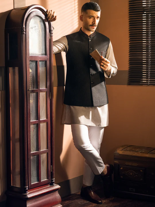 BLACK WAISTCOAT | AL-WC-US-444/AM-8055A - Image 4