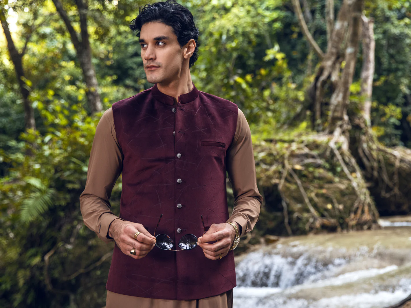 MAROON WAISTCOAT | AL-WC-US-477/JJ-8098B - Image 3