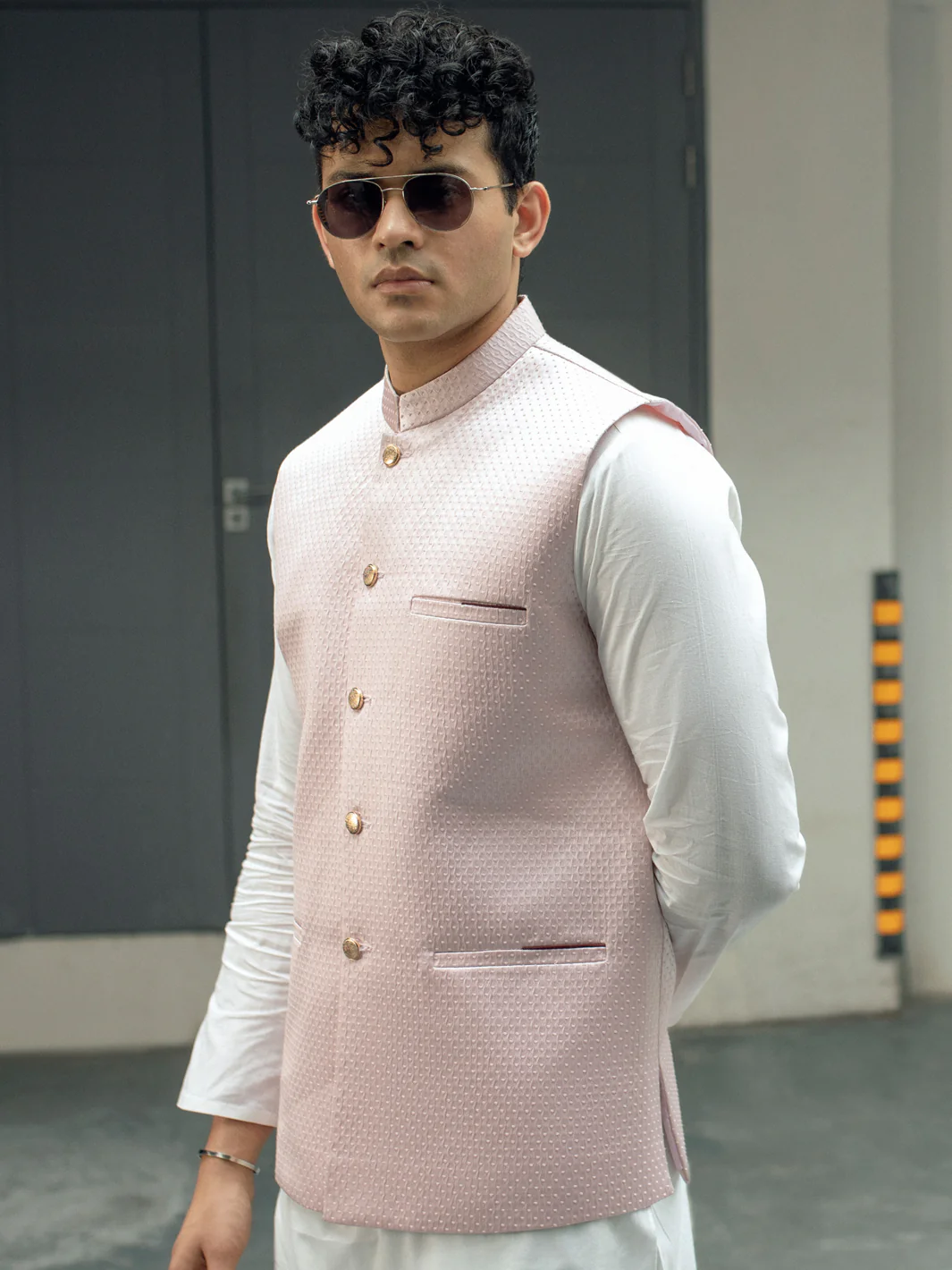 LIGHT PINK WAISTCOAT | AL-WC-US-509/AM-8043A - Image 2