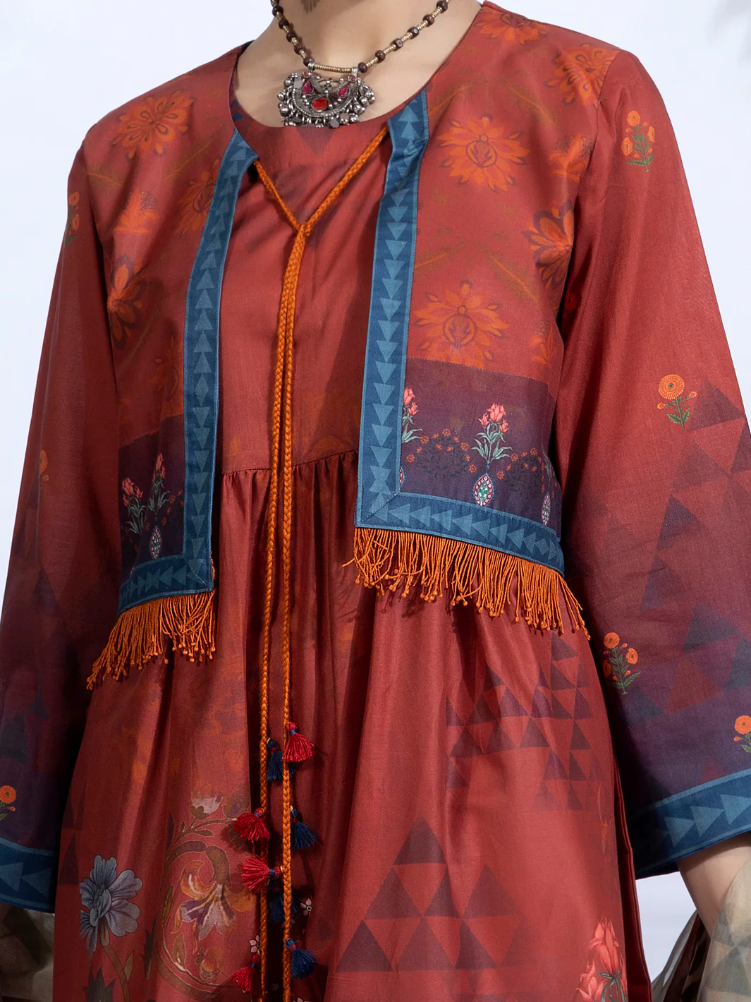 ORANGE LAWN 2PC UNSTITCHED | ALP-2PS-US-1326 FB-1326A - Image 4