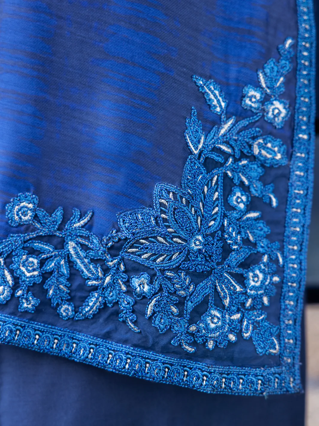 BLUE SALSA SILK 3PC STITCHED | ALP-3PS-1655/S FB-1655A - Image 4