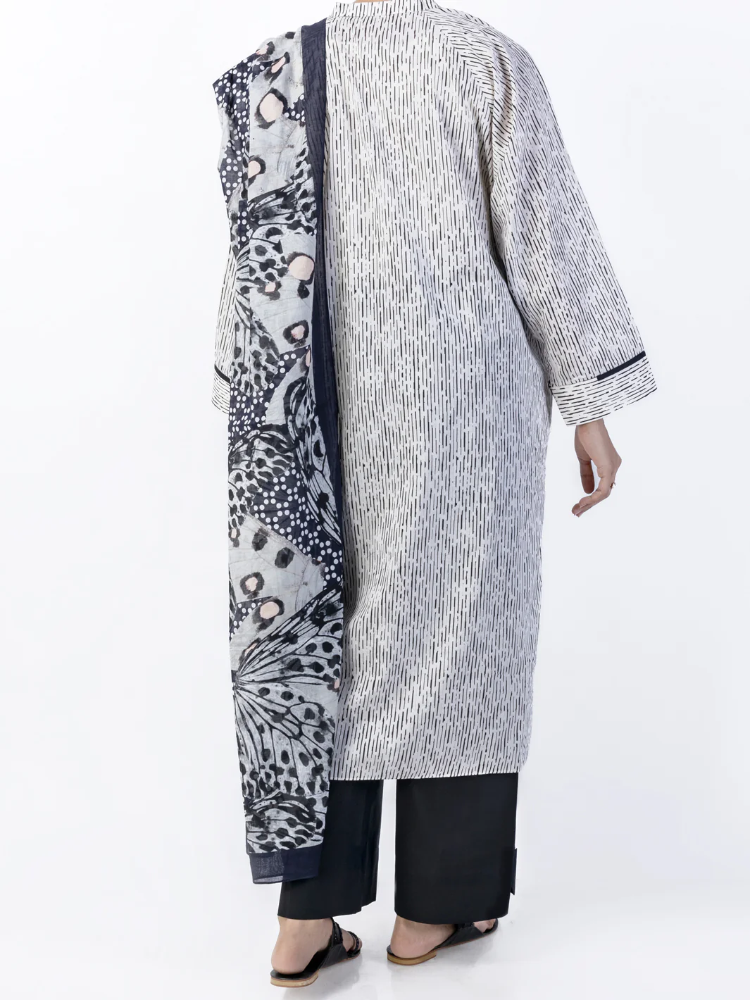 MU-BK WH CAMBRIC 3PC UNSTITCHED | ALP-3PS-1752 FB-1752A - Image 2