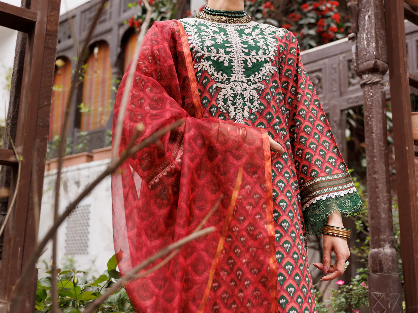 MAROON LAWN 3PC UNSTITCHED | ALP-3PS-1877 FB-1877A - Image 4