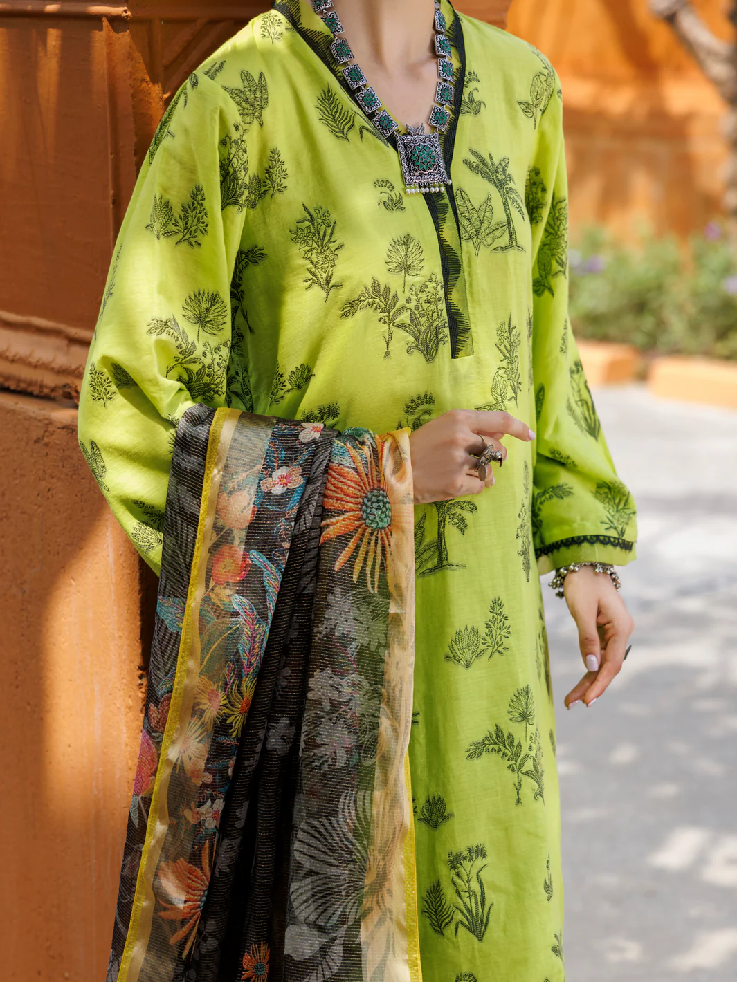 LIME GREEN JACQUARD 3PC UNSTITCHED | ALP-3PS-2010 FB-2010A - Image 3