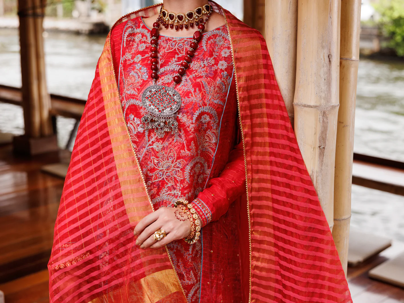 RED STRIP ORGANZA 3PC STITCHED | ALP-3PS-2025/S AM-3141A - Image 4