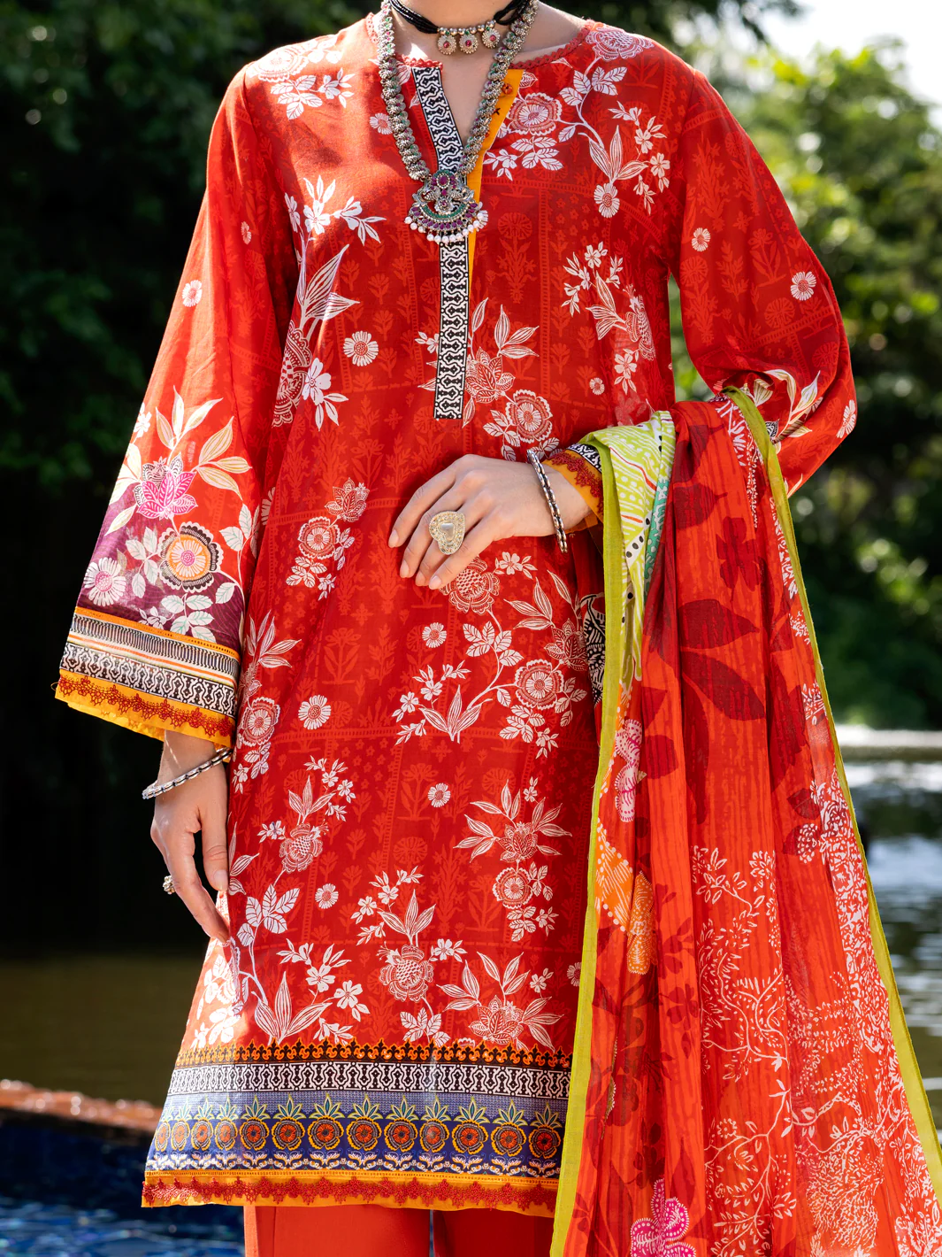 ORANGE LAWN 3PC UNSTITCHED | ALP-3PS-2098 FB-2098A - Image 3