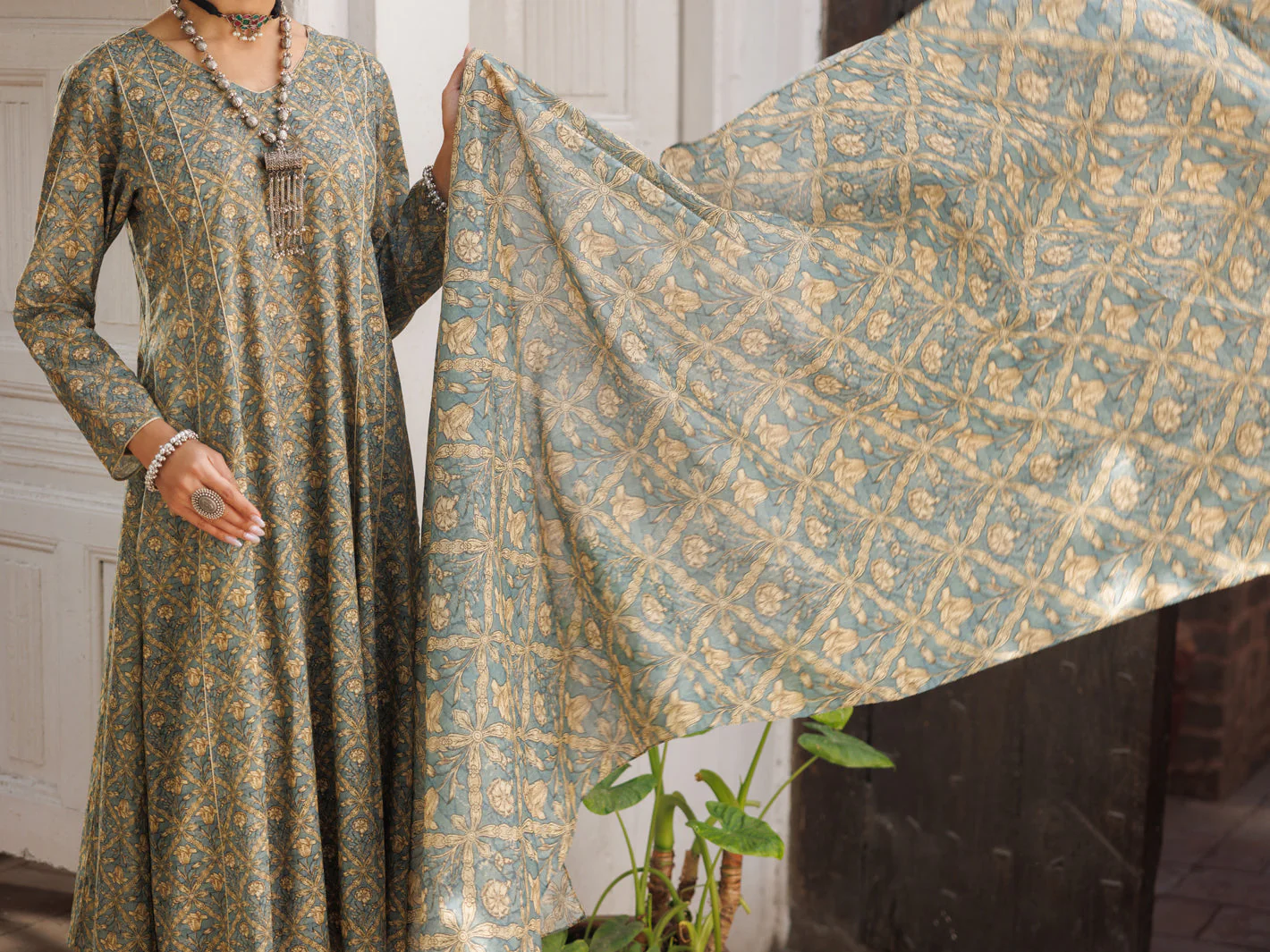 MEHNDI GREEN LAWN 3PC STITCHED | ALP-3PS-2130/S FB-2130A - Image 4