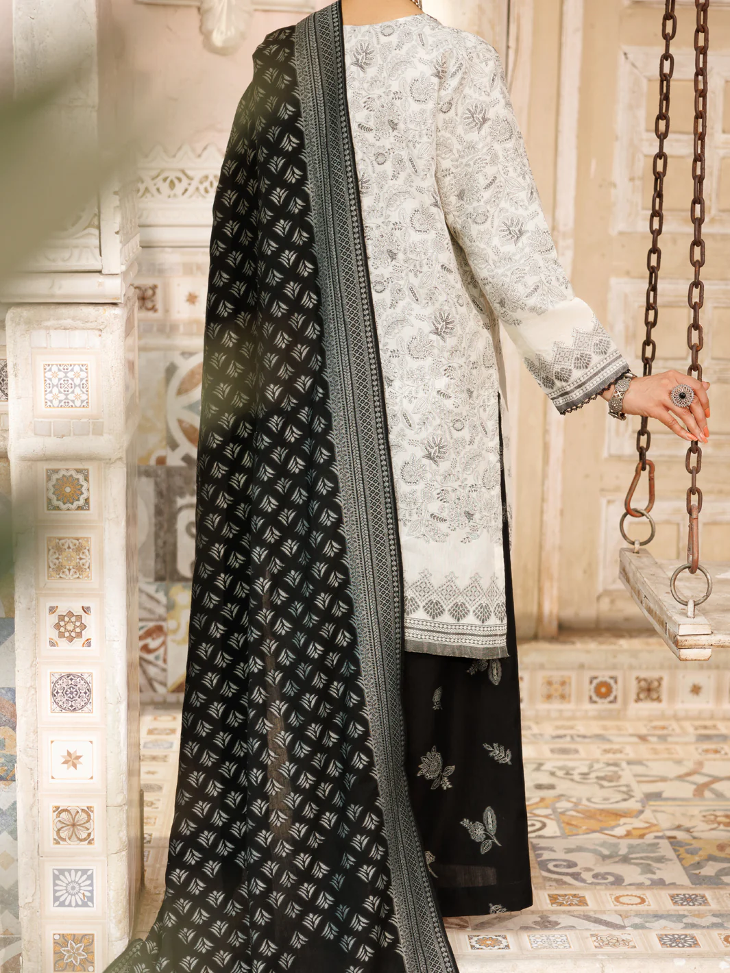 BLACK & WHITE JACQUARD 3PC STITCHED | ALP-3PS-2177/S FB-2177A - Image 3