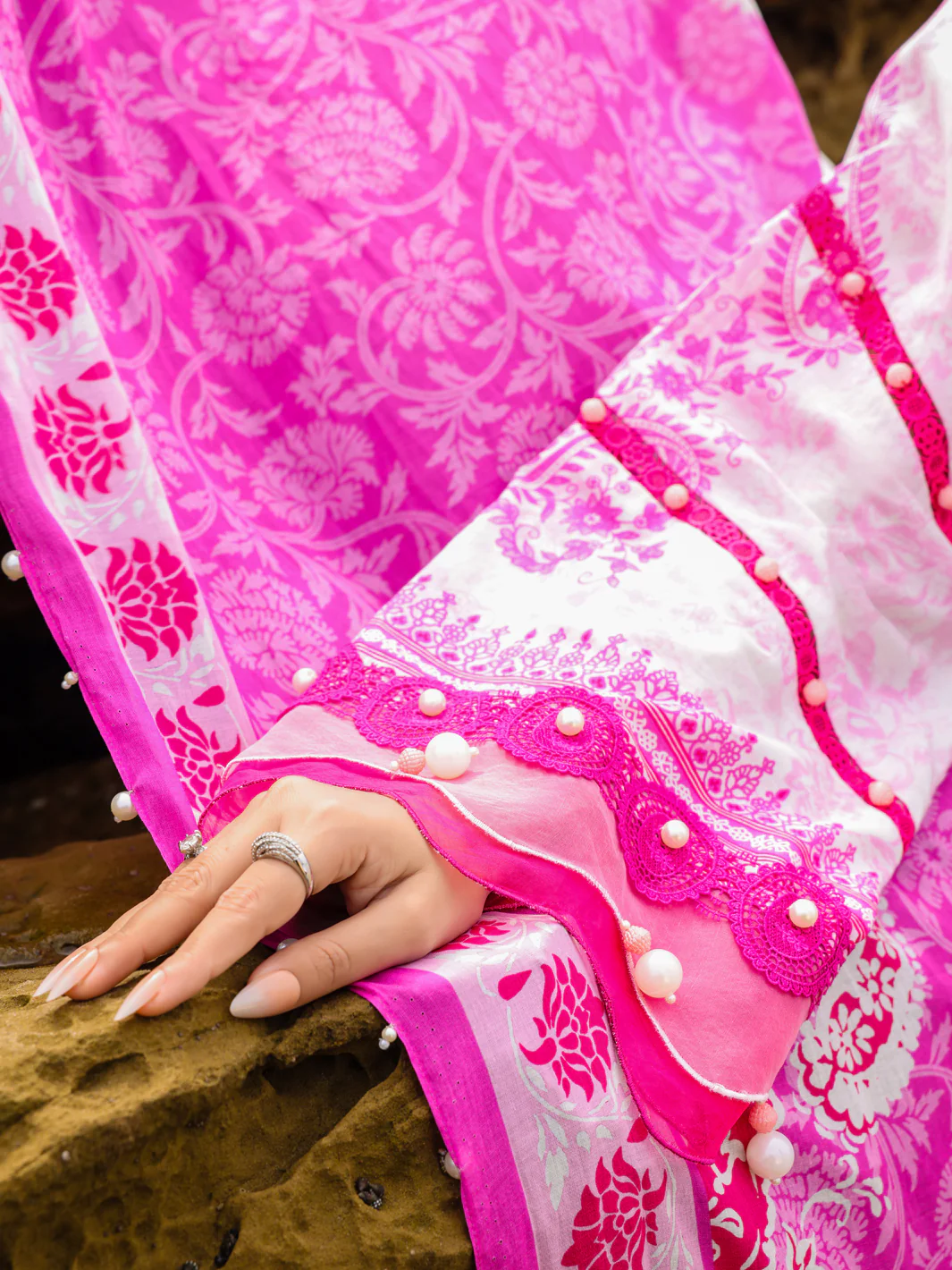 PINK LAWN 3PC UNSTITCHED | ALP-3PS-2217 FB-2217A - Image 4