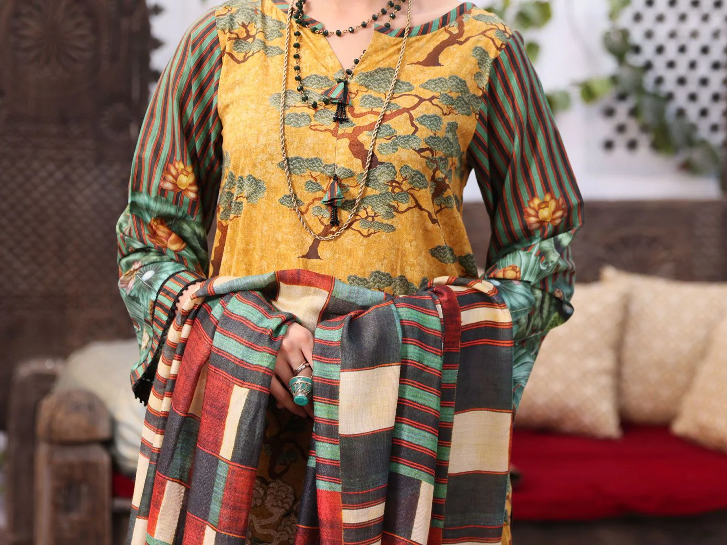 MUSTARD LAWN 3PC UNSTITCHED | ALP-3PS-US-1079 V-2 2021 - Image 4