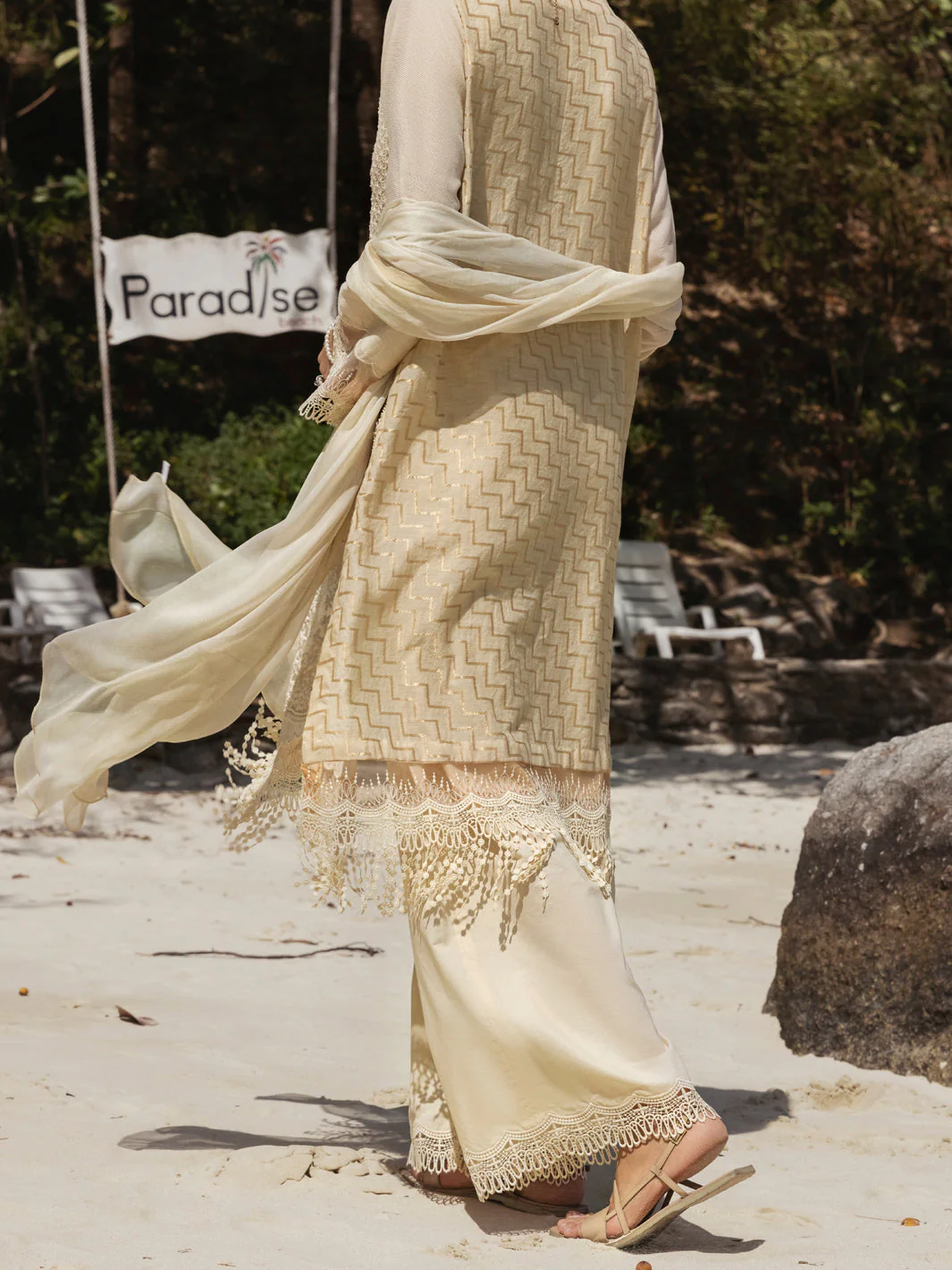 OFF WHITE JACQUARD 3PC STITCHED | ALP-3PS-US-1269/S AM-2562A - Image 2
