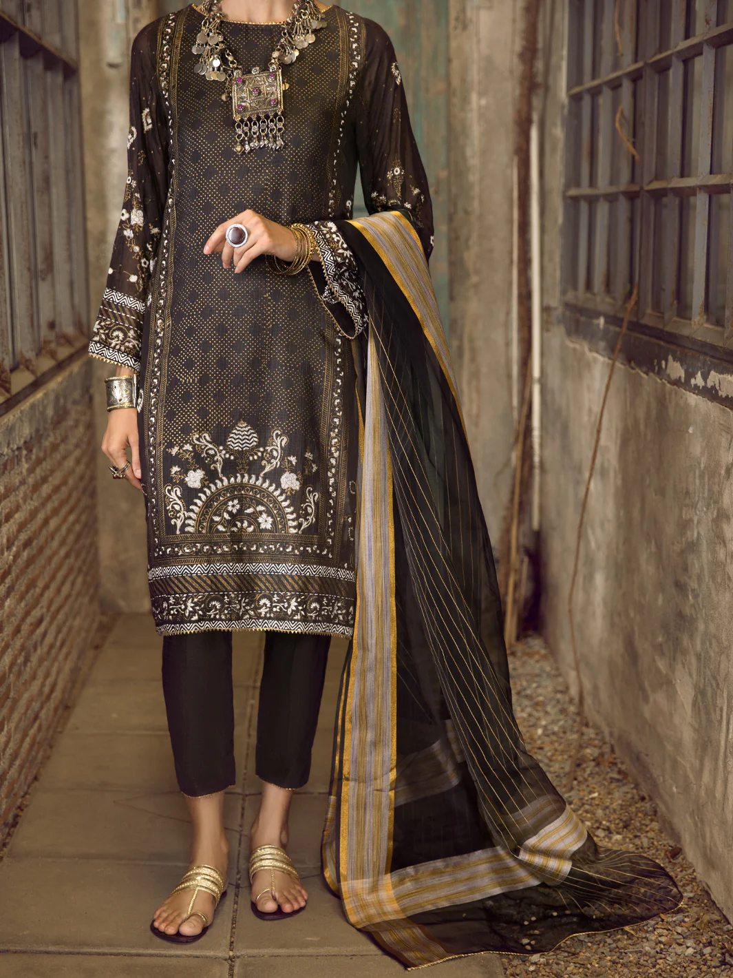 BLACK KHADDI 3PC STITCHED | ALP-3PS-US-1286/S FB-955A - Image 5