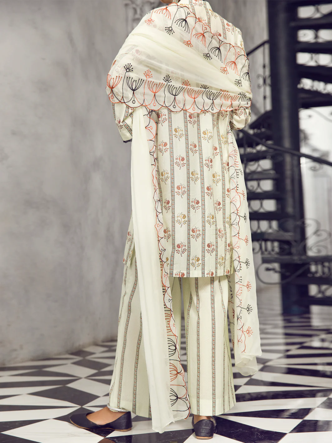 CREAM LAWN 3PC STITCHED | ALP-3PS-US-1296/S FB-1296A - Image 2
