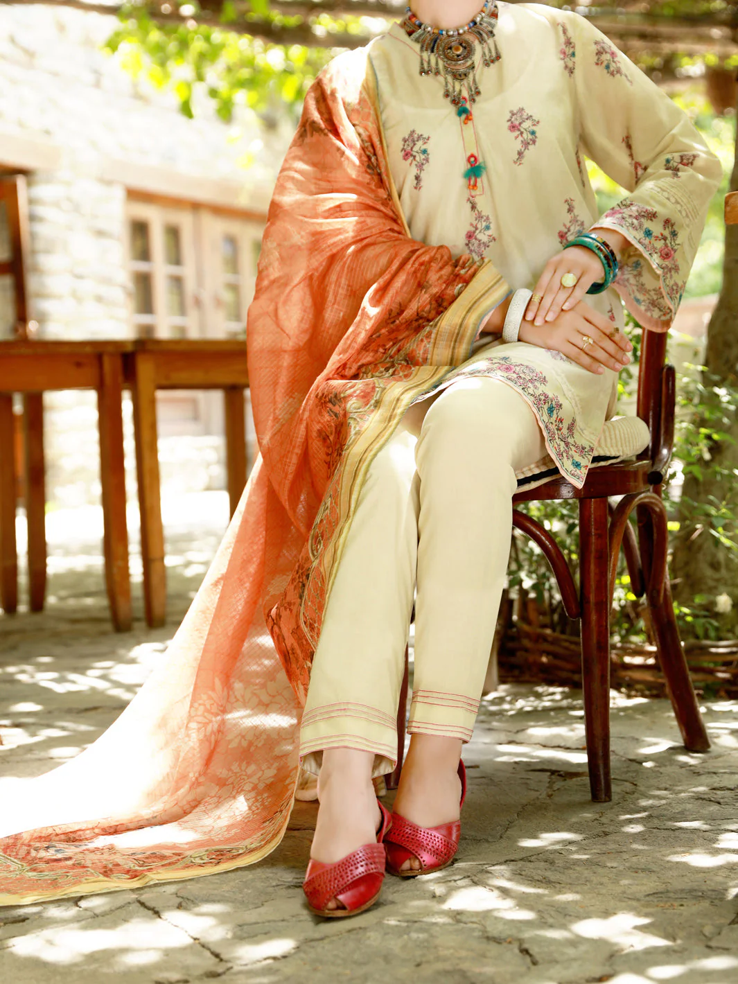 BEIGE LAWN 3PC STITCHED | ALP-3PS-US-1380/S FB-1380A - Image 3