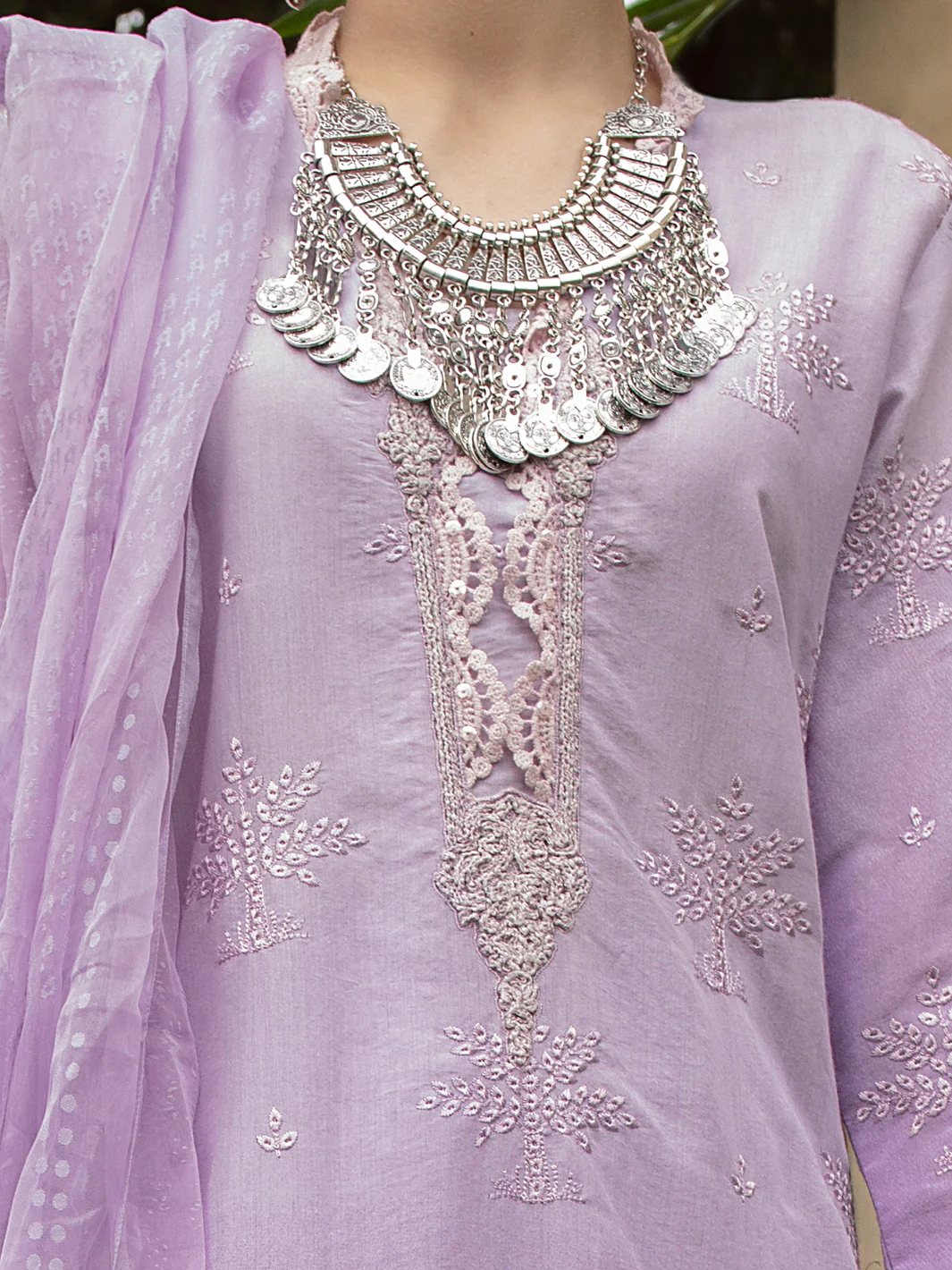 LIGHT PURPLE CHUNRI 3PC UNSTITCHED | ALP-3PS-US-1400 FB-1400A - Image 4