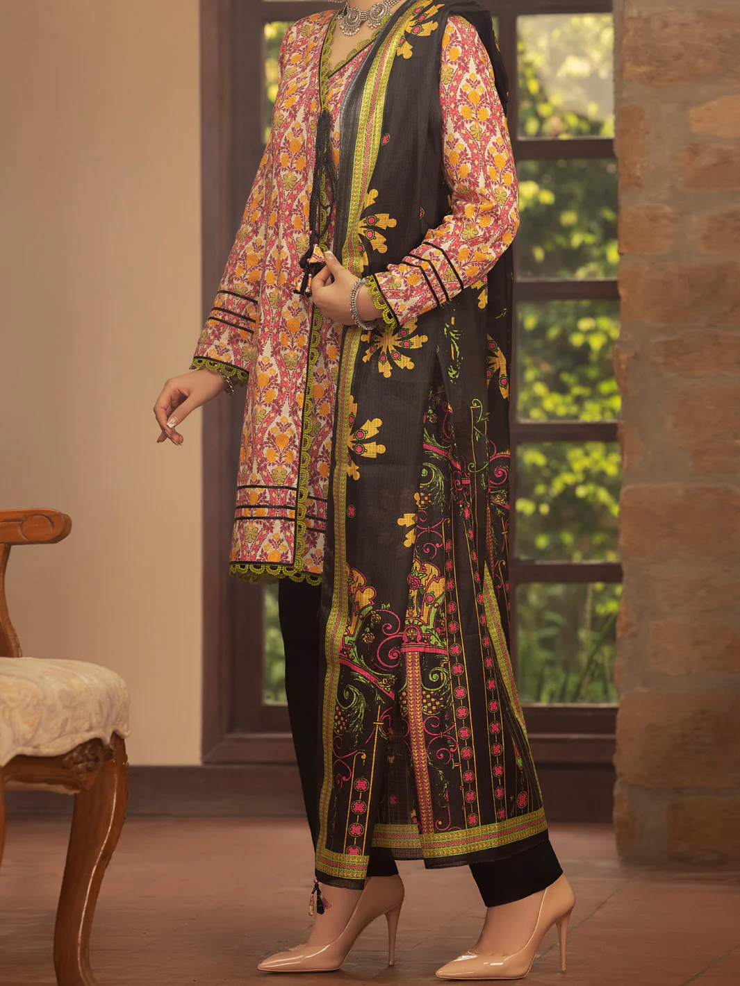 MULTICOLOR LAWN 3PC UNSTITCHED | ALP-3PS-US-1423 FB-1423A - Image 4