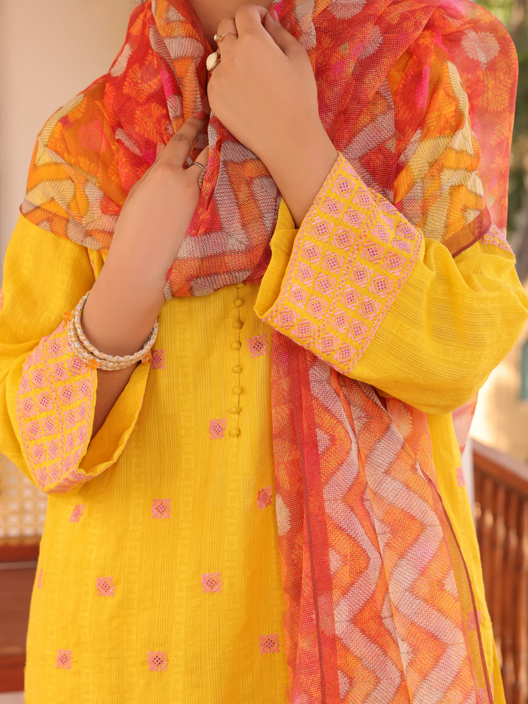 YELLOW LINO KARA 3PC STITCHED | ALP-3PS-US-1669/S FB-1669A - Image 4