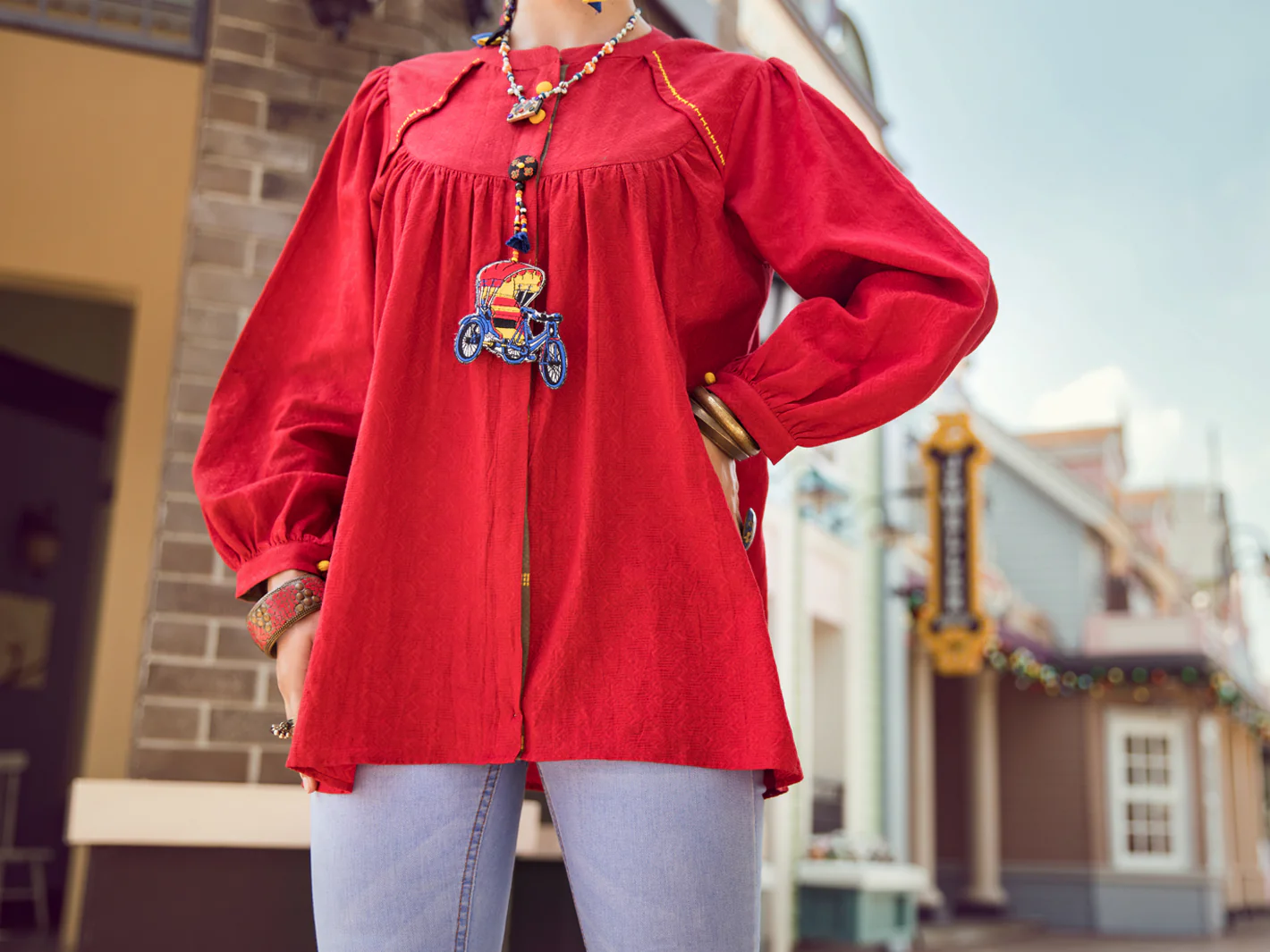 RED JACQUARD KURTI | ALP-LK-US-1366/AM-2543A - Image 4
