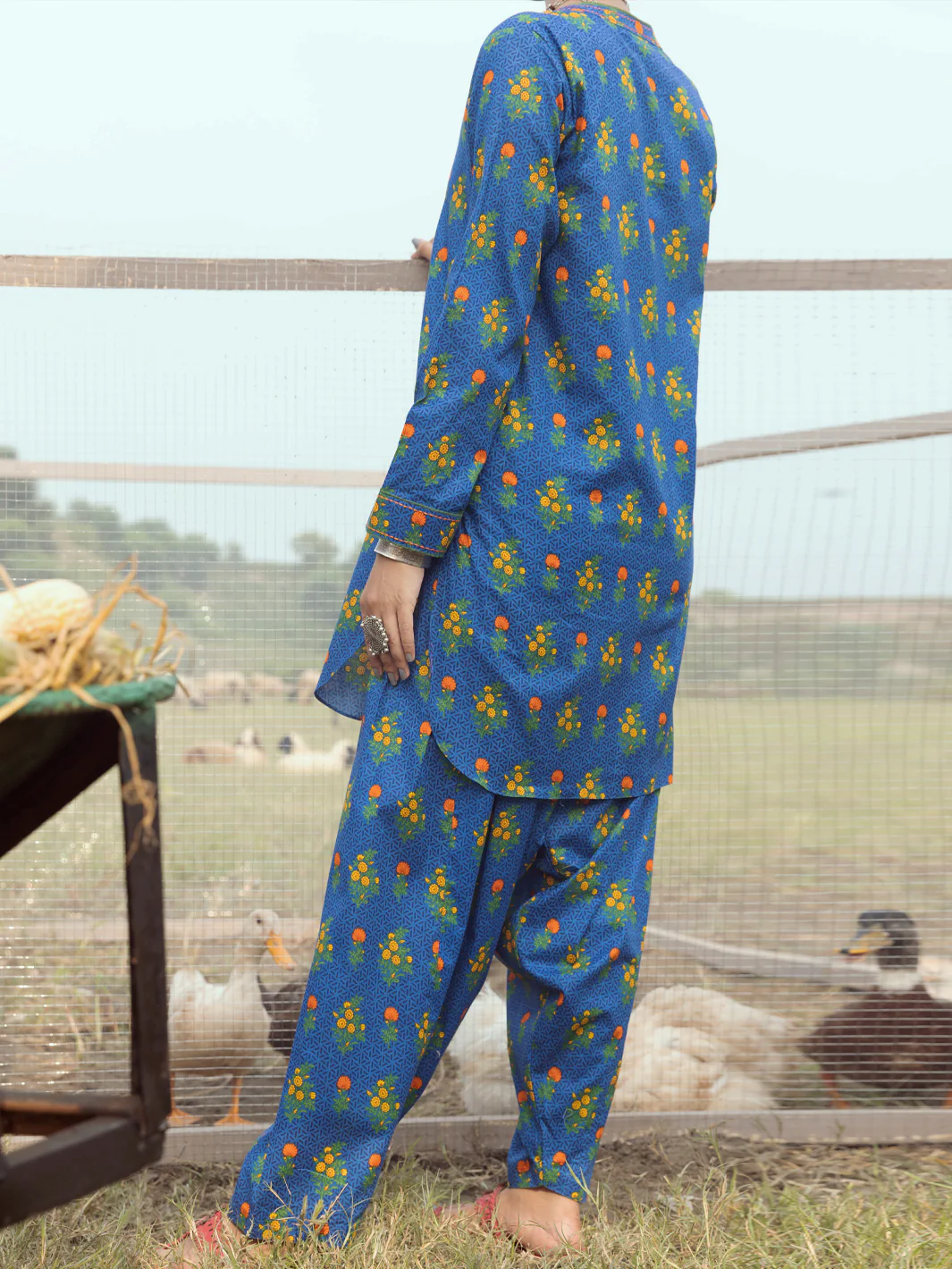 NAVY BLUE CAMBRIC 2PC UNSTITCHED | AWP-2PS-US-526 FB-526A - Image 2