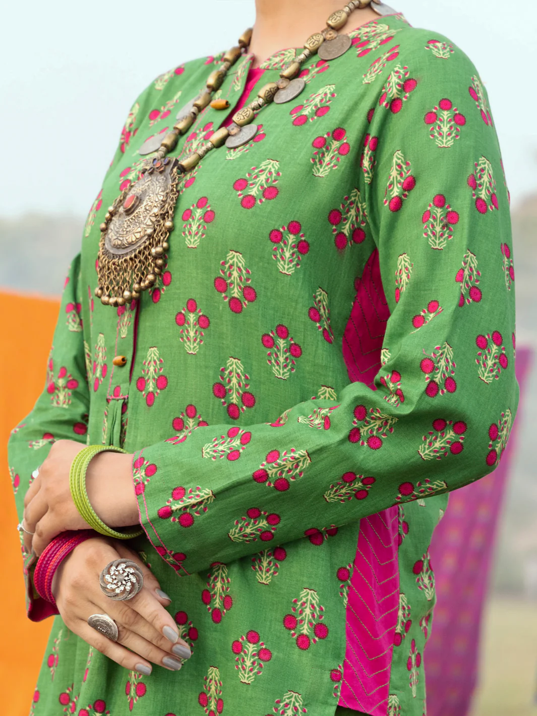 GREEN CAMBRIC 2PC UNSTITCHED | AWP-2PS-US-527 FB-527A - Image 3