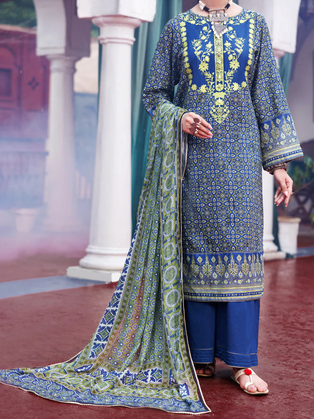 BLUE CAMBRIC 3PC UNSTITCHED | AWP-3PS-738B ALP-2061A