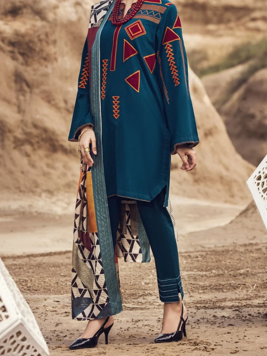 BLUE KARANDI 3PC UNSTITCHED | AWP-3PS-US-351 AM-1916C - Image 5