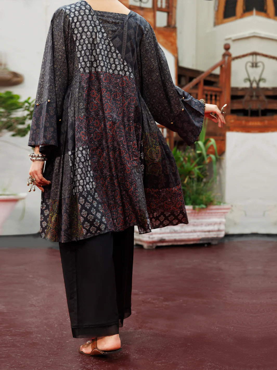 BLACK CAMBRIC DIGITAL KURTI | AWP-LK-716/FB-716A - Image 2