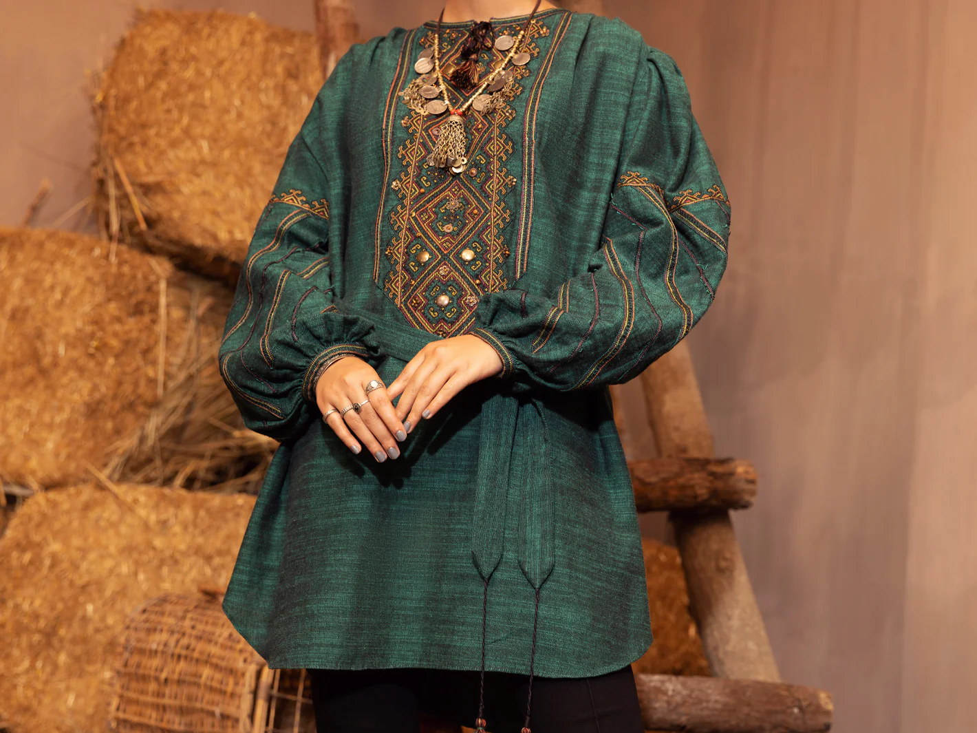 GREEN YARN DYED KURTI | AWP-LK-US-483/AM-2644B - Image 3