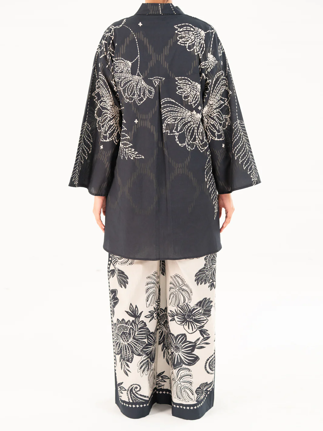 BLACK CAMBRIC KURTI | AWP-SLK-844/FB-844A - Image 5
