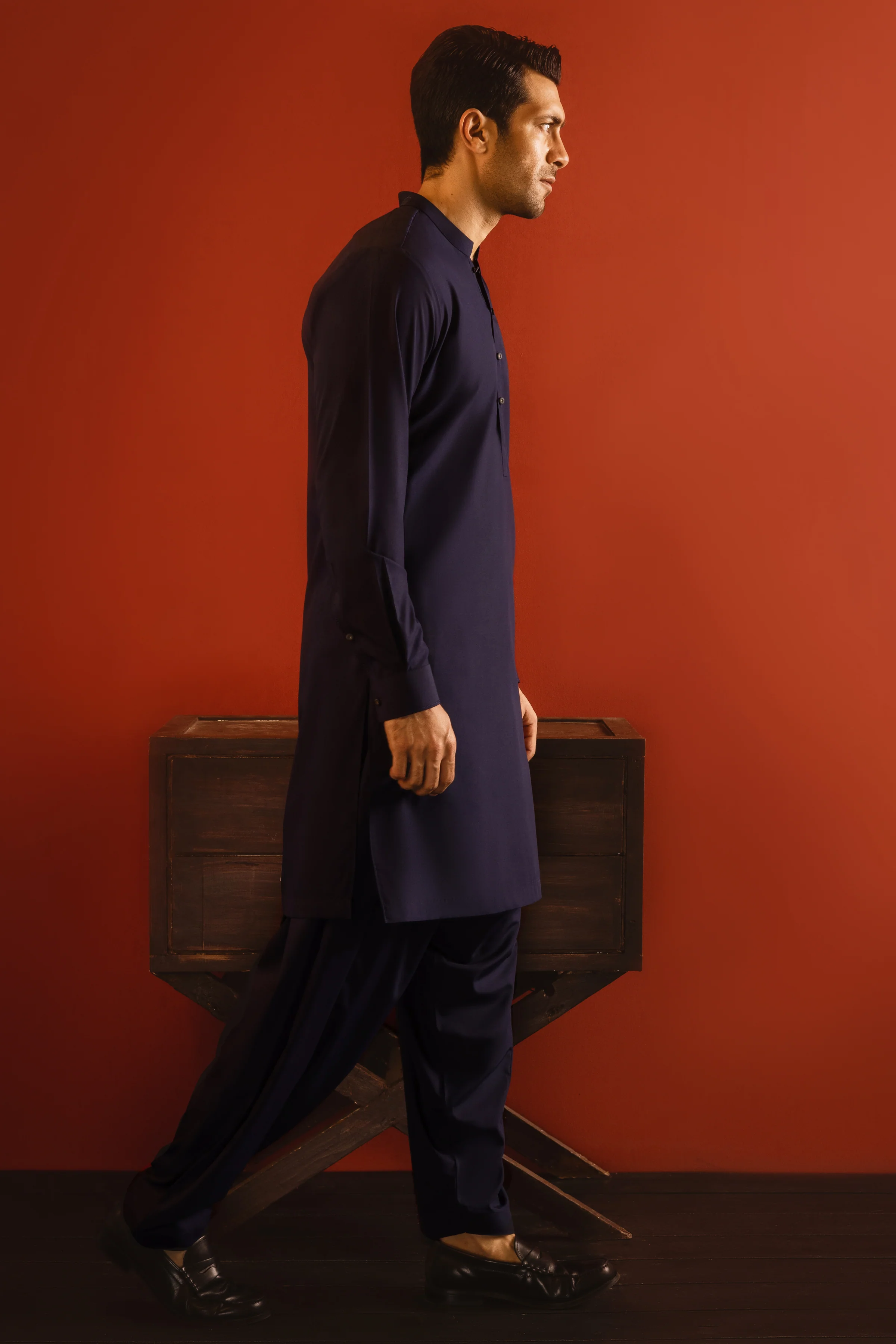 NAVY BLENDED KAMEEZ SHALWAR | CCMKS-S-US-39248-1/6 - TOKYO - Image 4