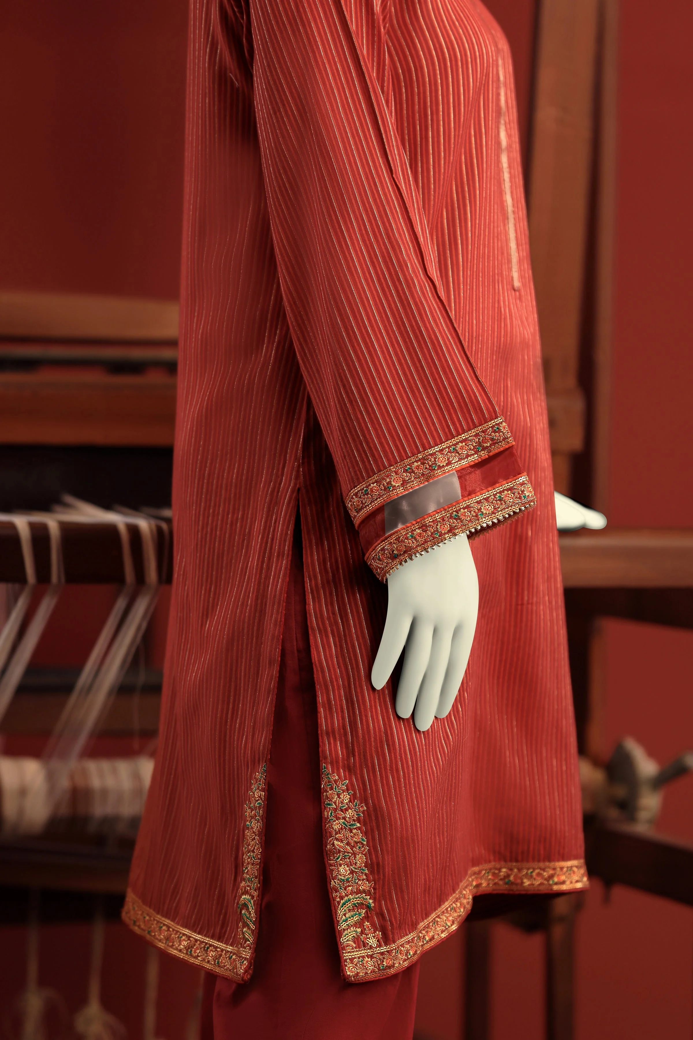 RUST JACQUARD KURTI | CCW-1PS-S-US-22-206 KINGRI-02 - Image 5