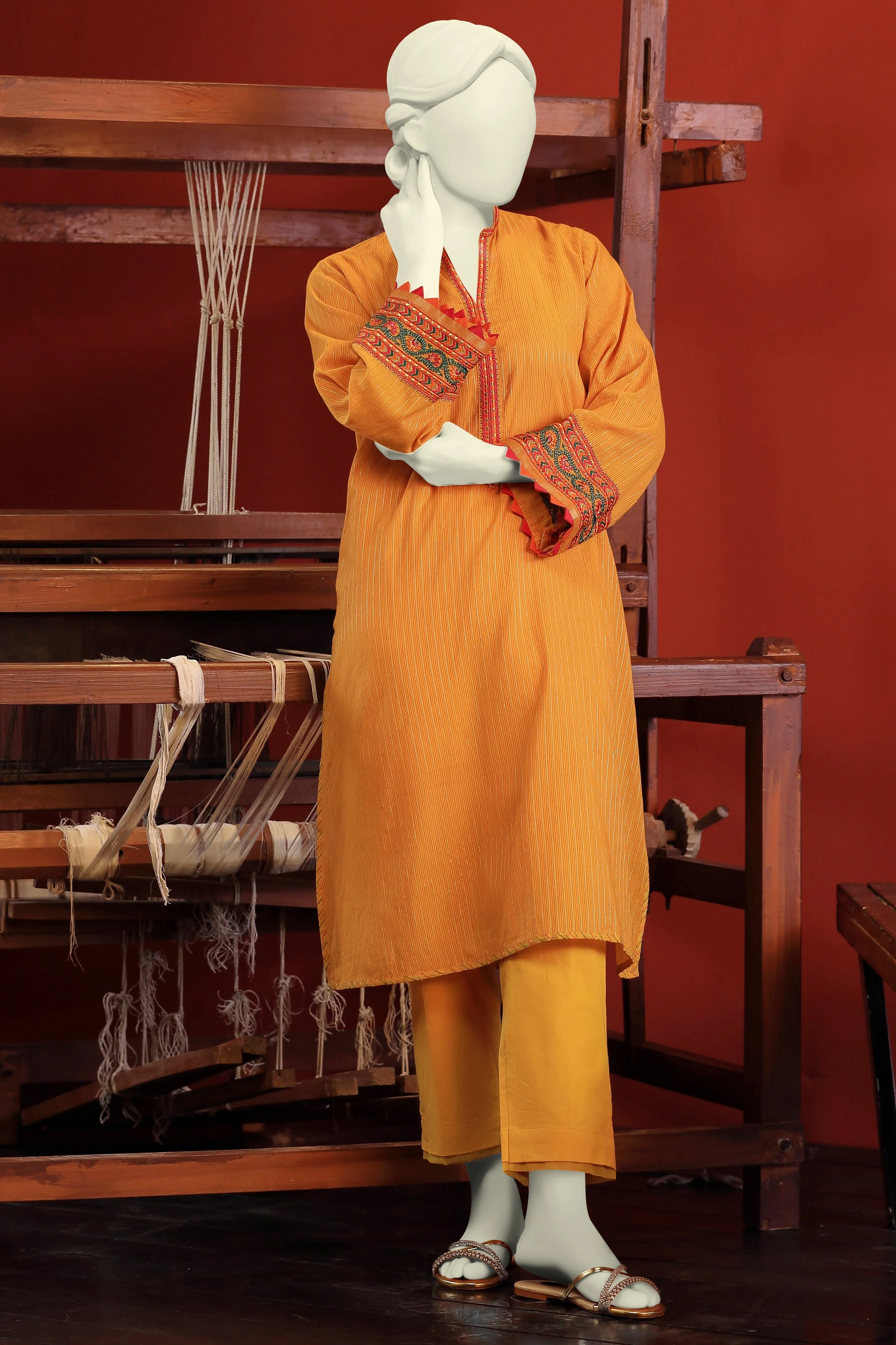 YELLOW JACQUARD KURTI | CCW-1PS-S-US-22-208 MUGHAL BOOTI-02 - Image 4