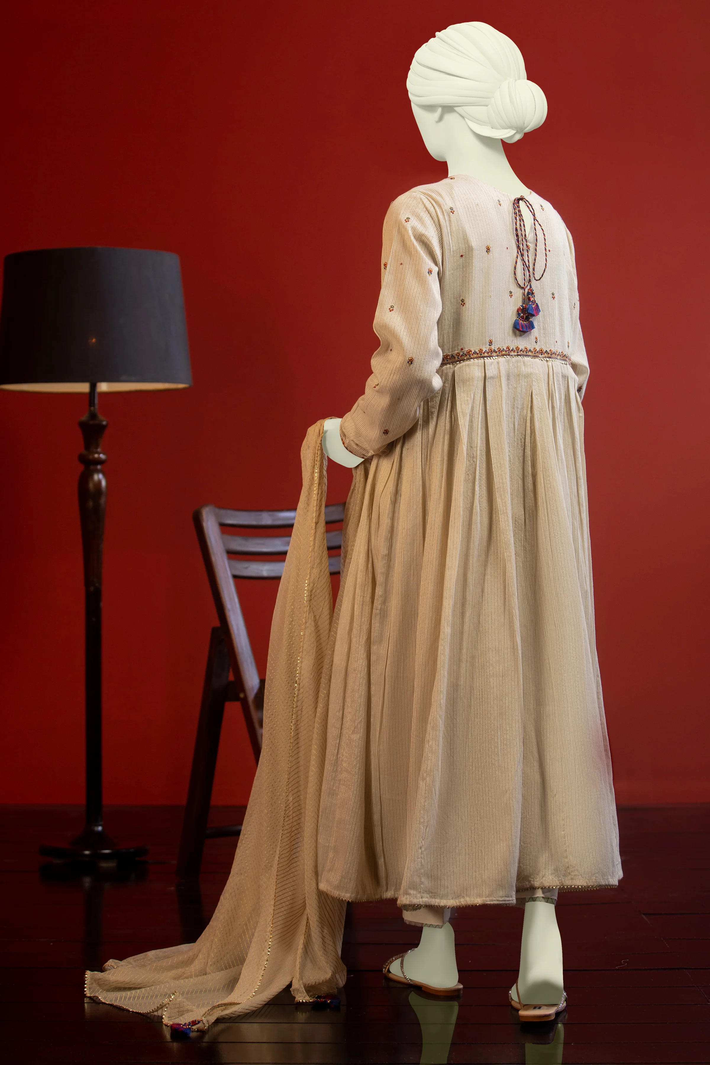 OFF WHITE ZARI 2PC STITCHED | CCW-2PS-SD-S-US-22-1002 COCONUT - Image 4