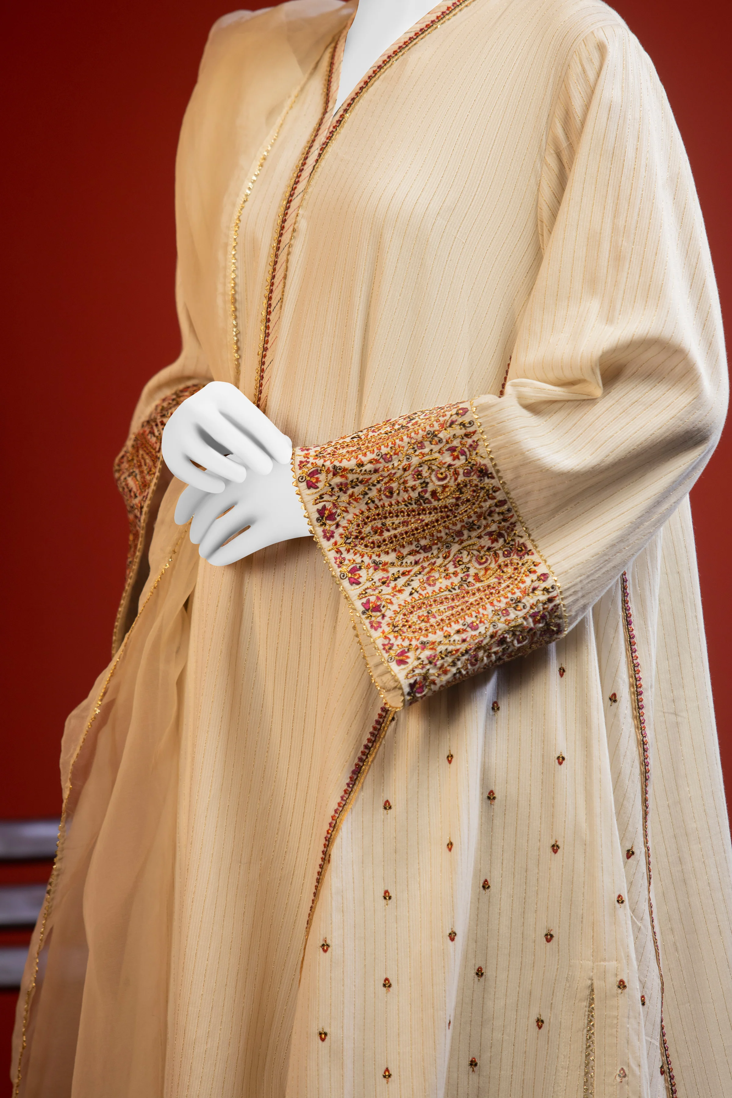 BEIGE ZARI 2PC STITCHED | CCW-2PS-SD-S-US-22-1003 SOFT LINER - Image 2