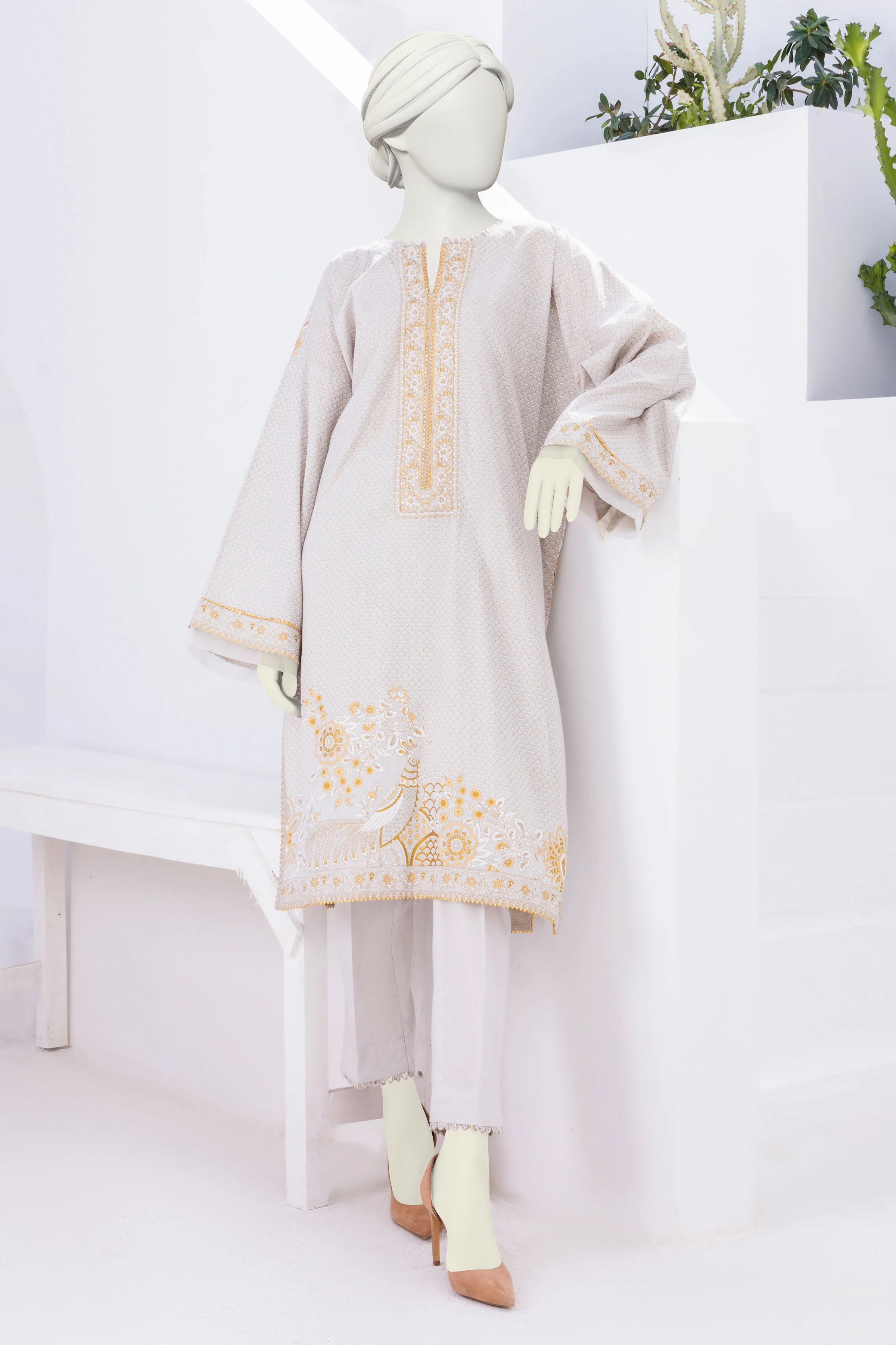 BEIGE-GREY LAWN 2PC STITCHED | CCW-2PS-ST-S-US-22-1702 MOTIA - Image 4