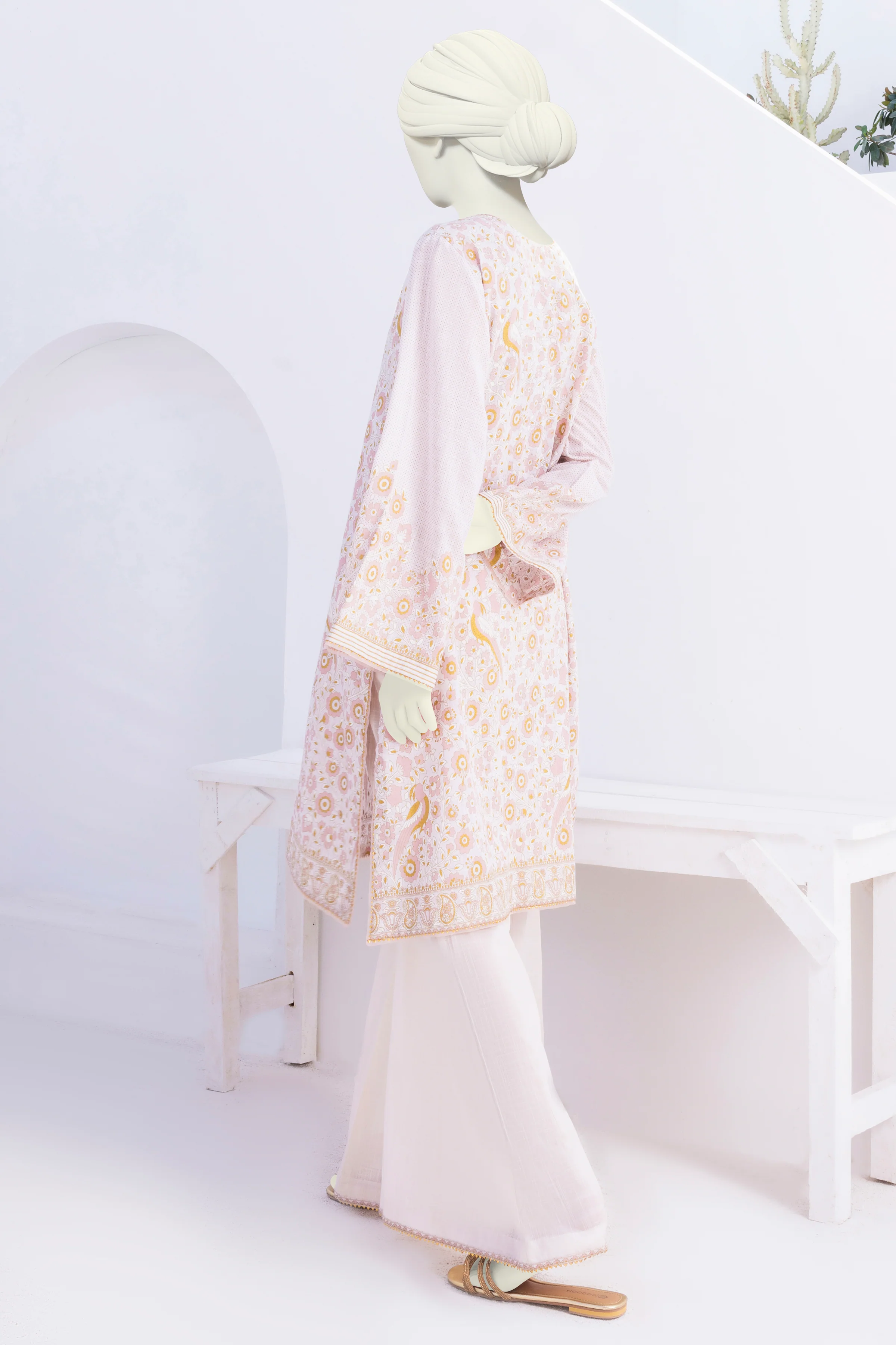 CORAL PINK LAWN 2PC STITCHED | CCW-2PS-ST-S-US-22-1704 GULSHAN - Image 2
